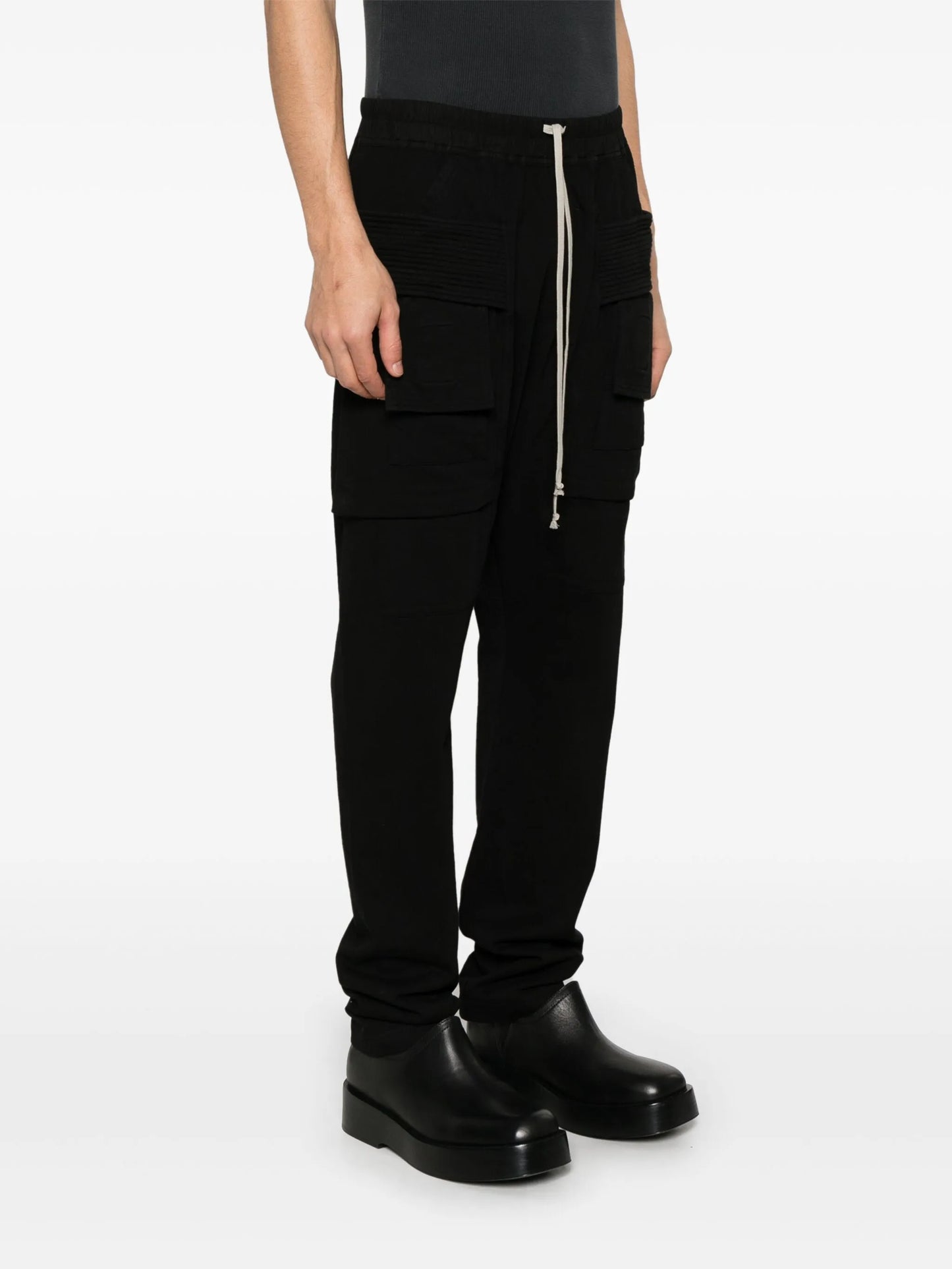 Creatch trousers