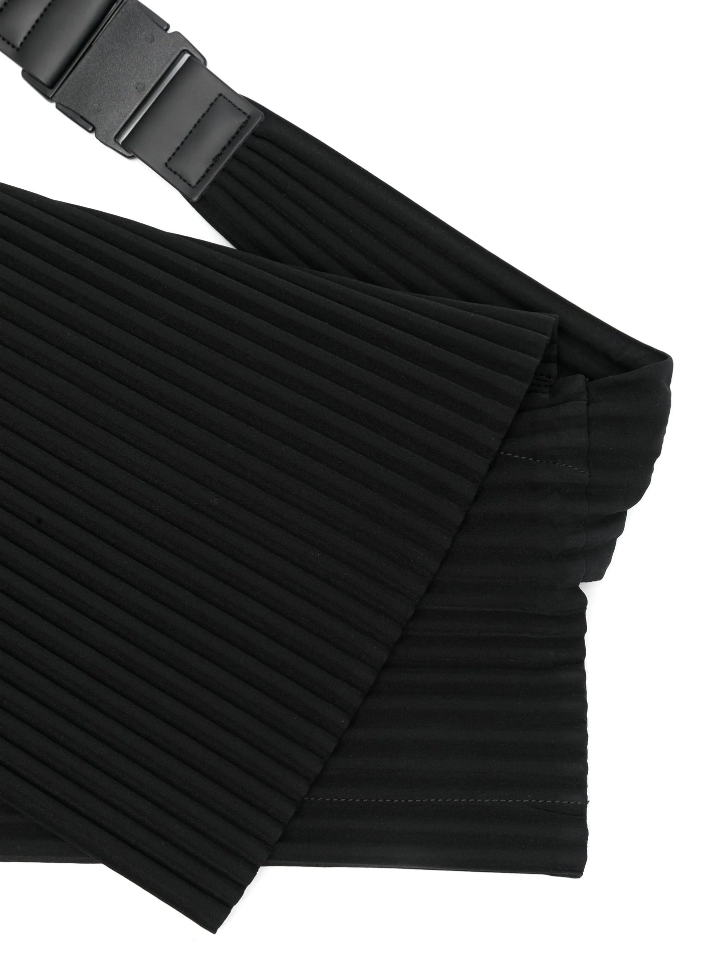 Overlap shoulder bag