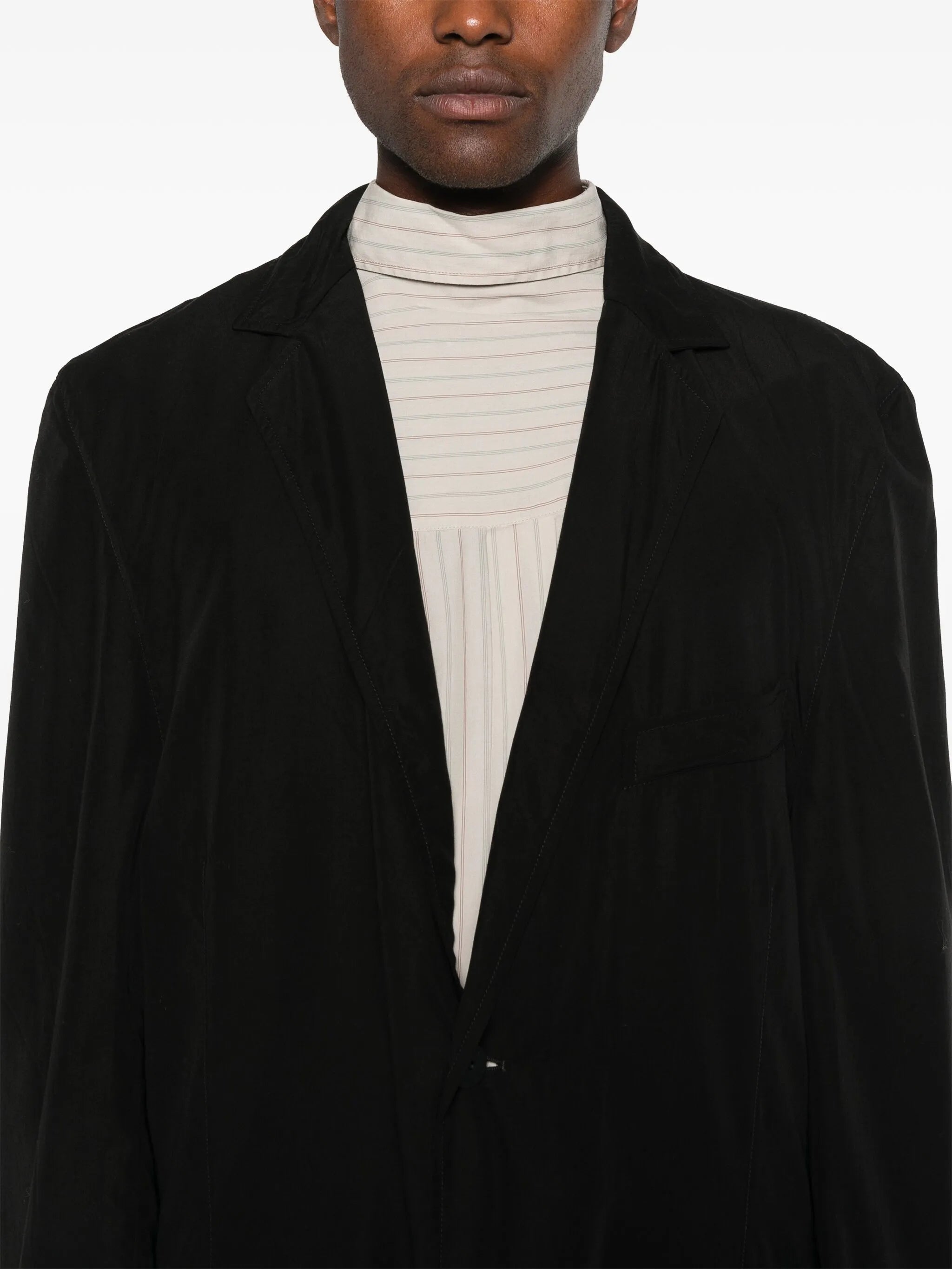 single-breasted blazer