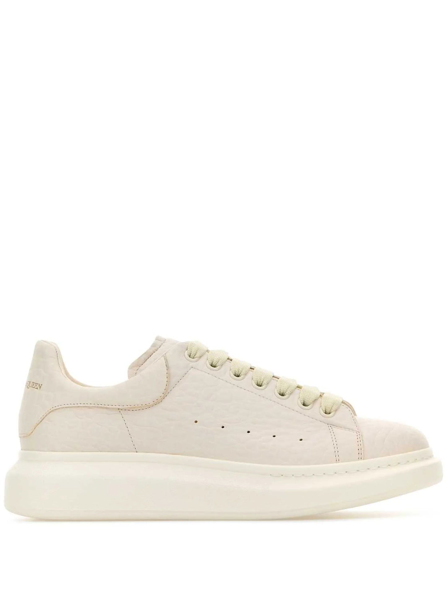 Oversized sneakers
