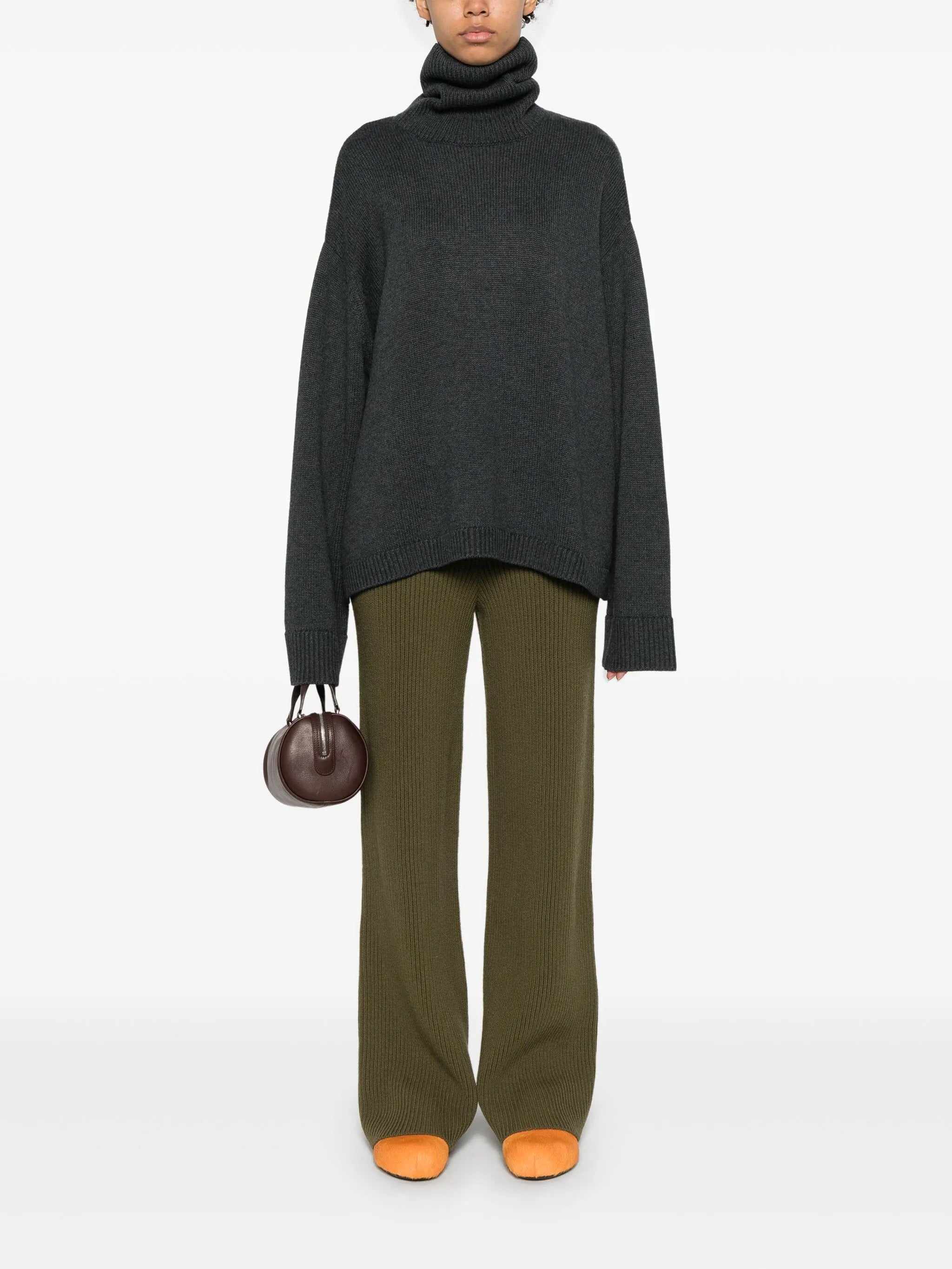 ribbed trousers