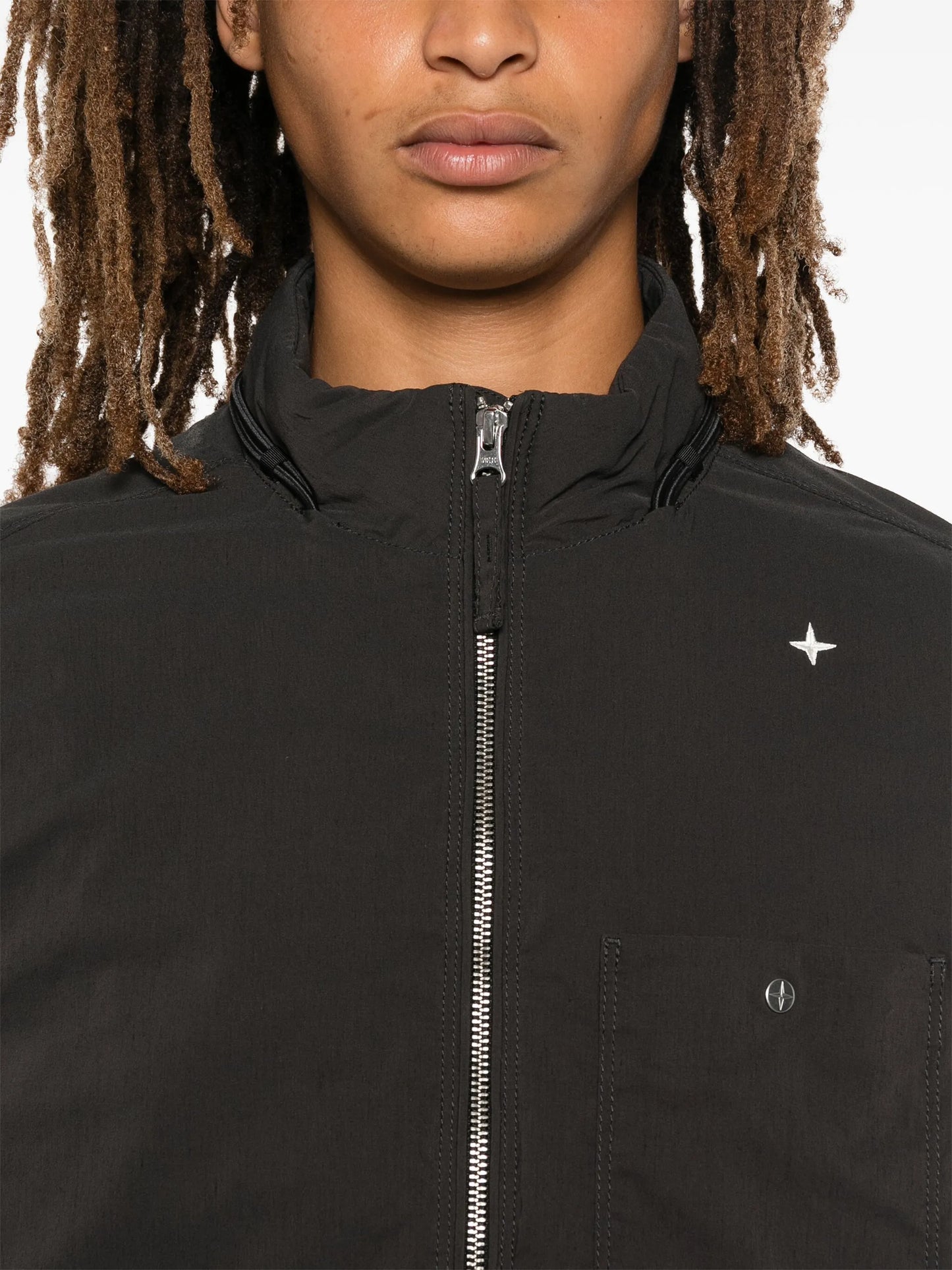 logo-embroidered gilet