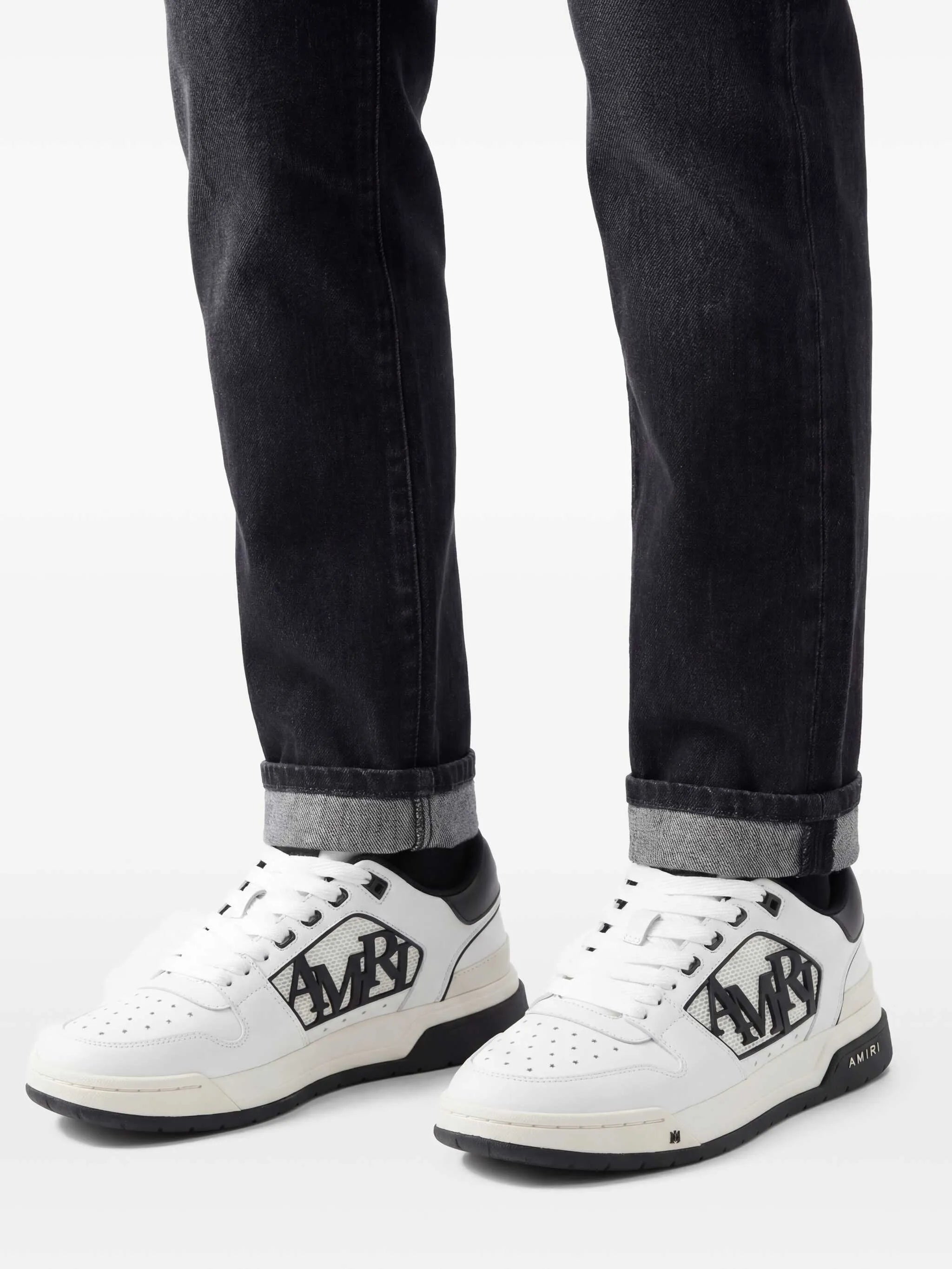Classic Low sneakers