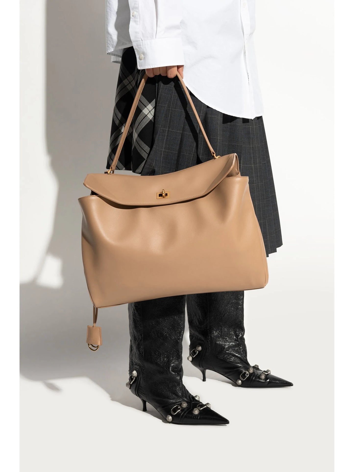 leather tote bag