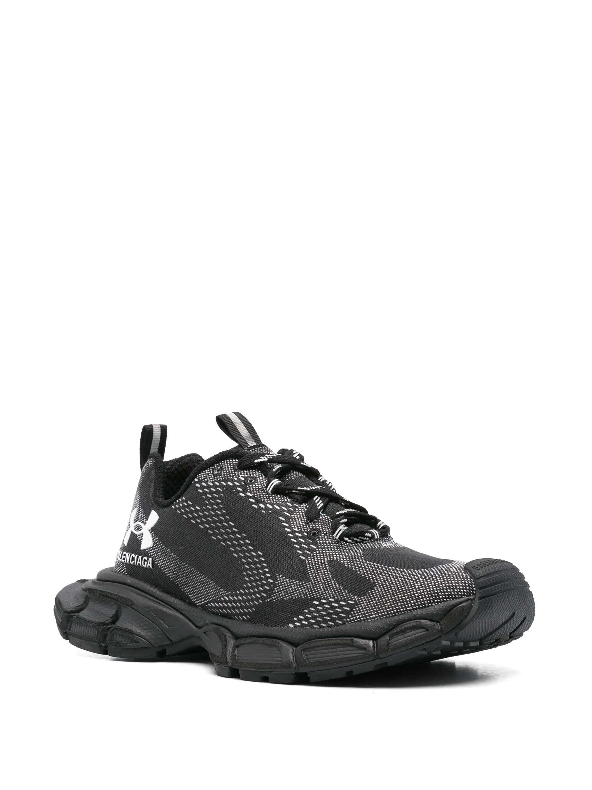 x Under Armour® 3XL Knit sneakers