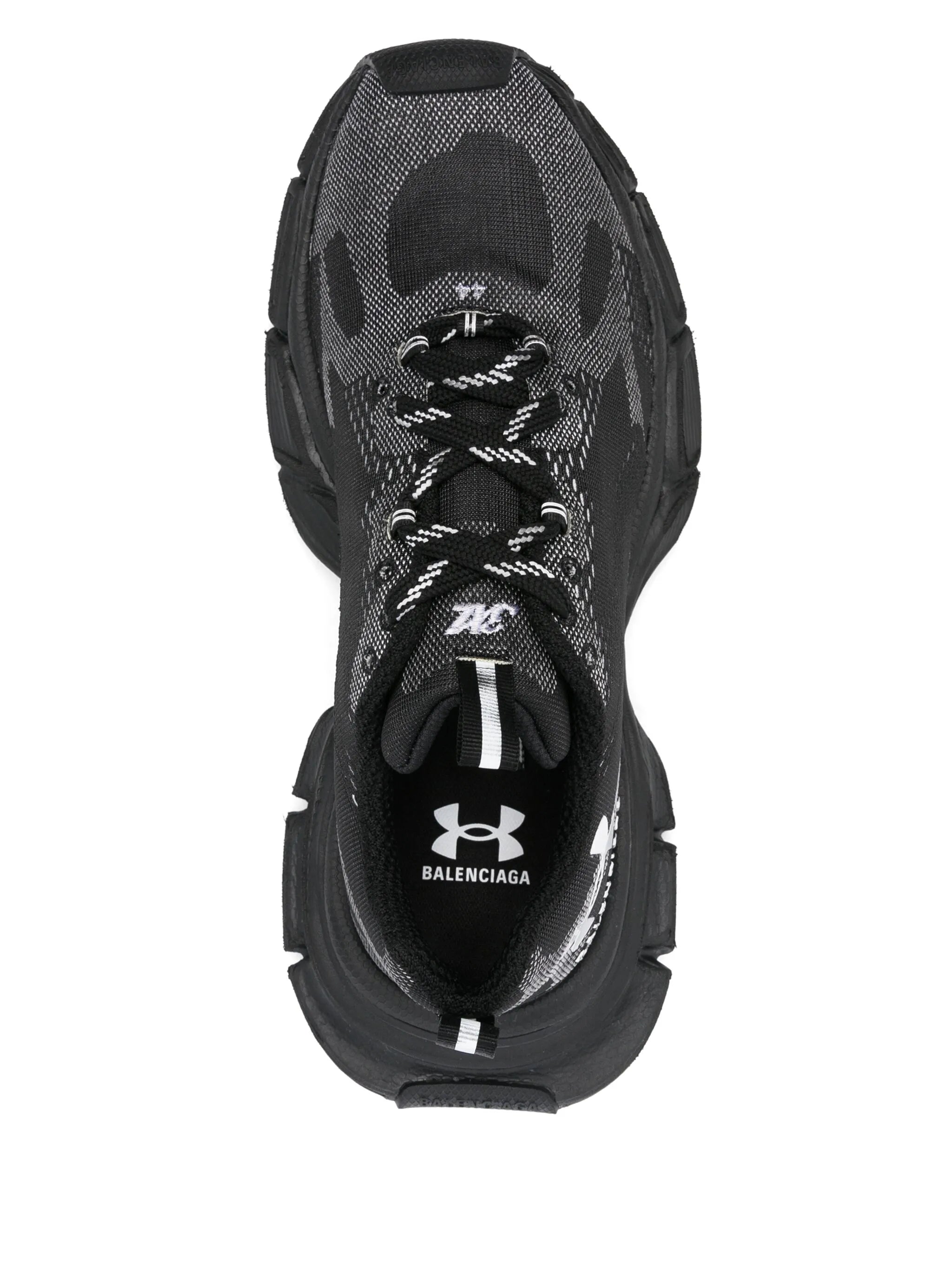 x Under Armour® 3XL Knit sneakers