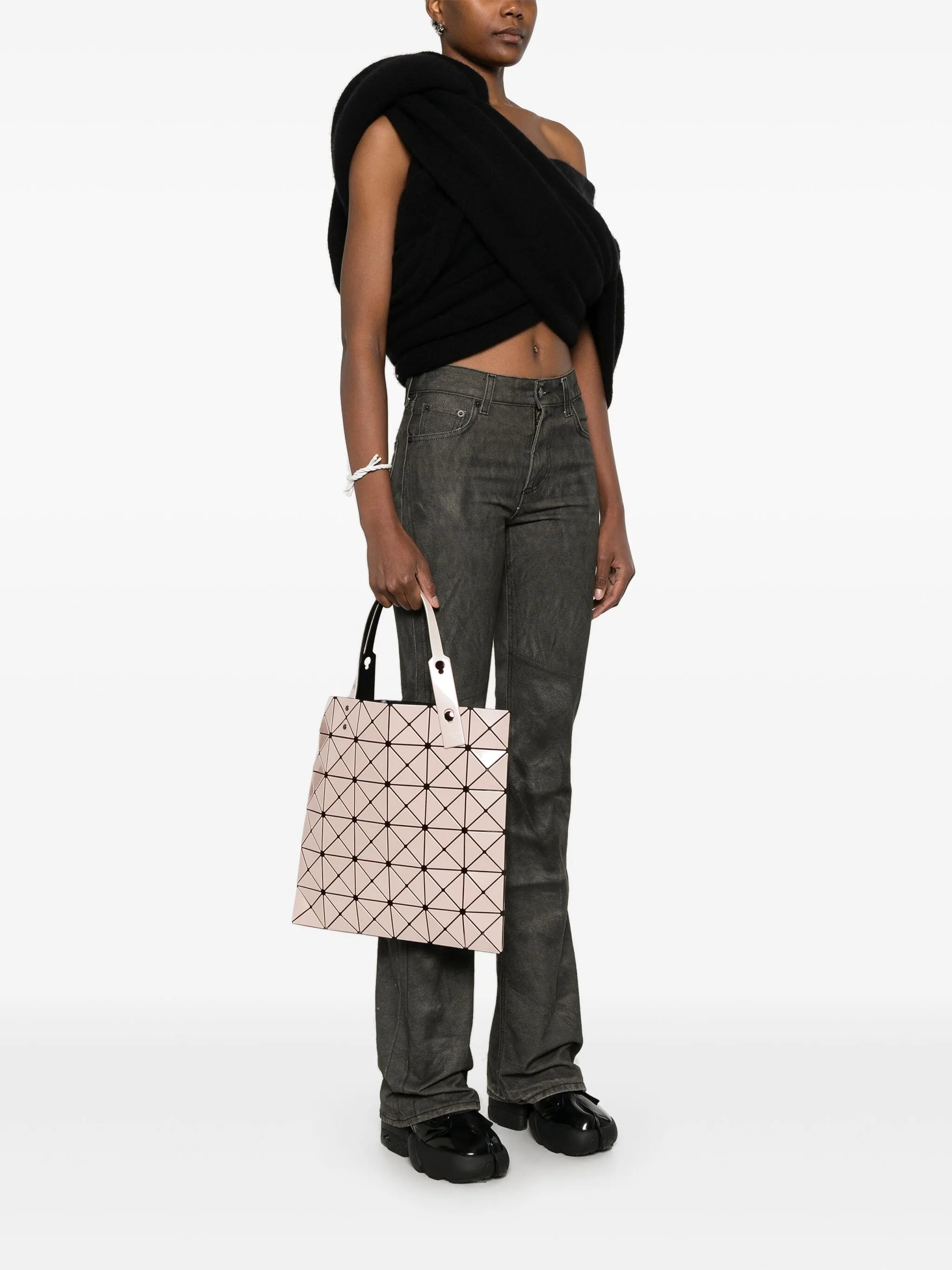 Lucent tote bag