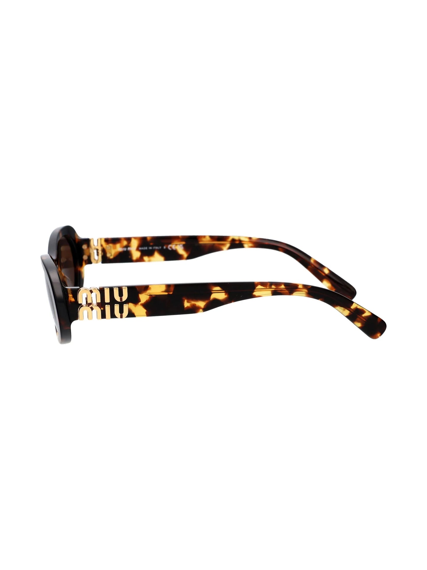 oval-frame sunglasses