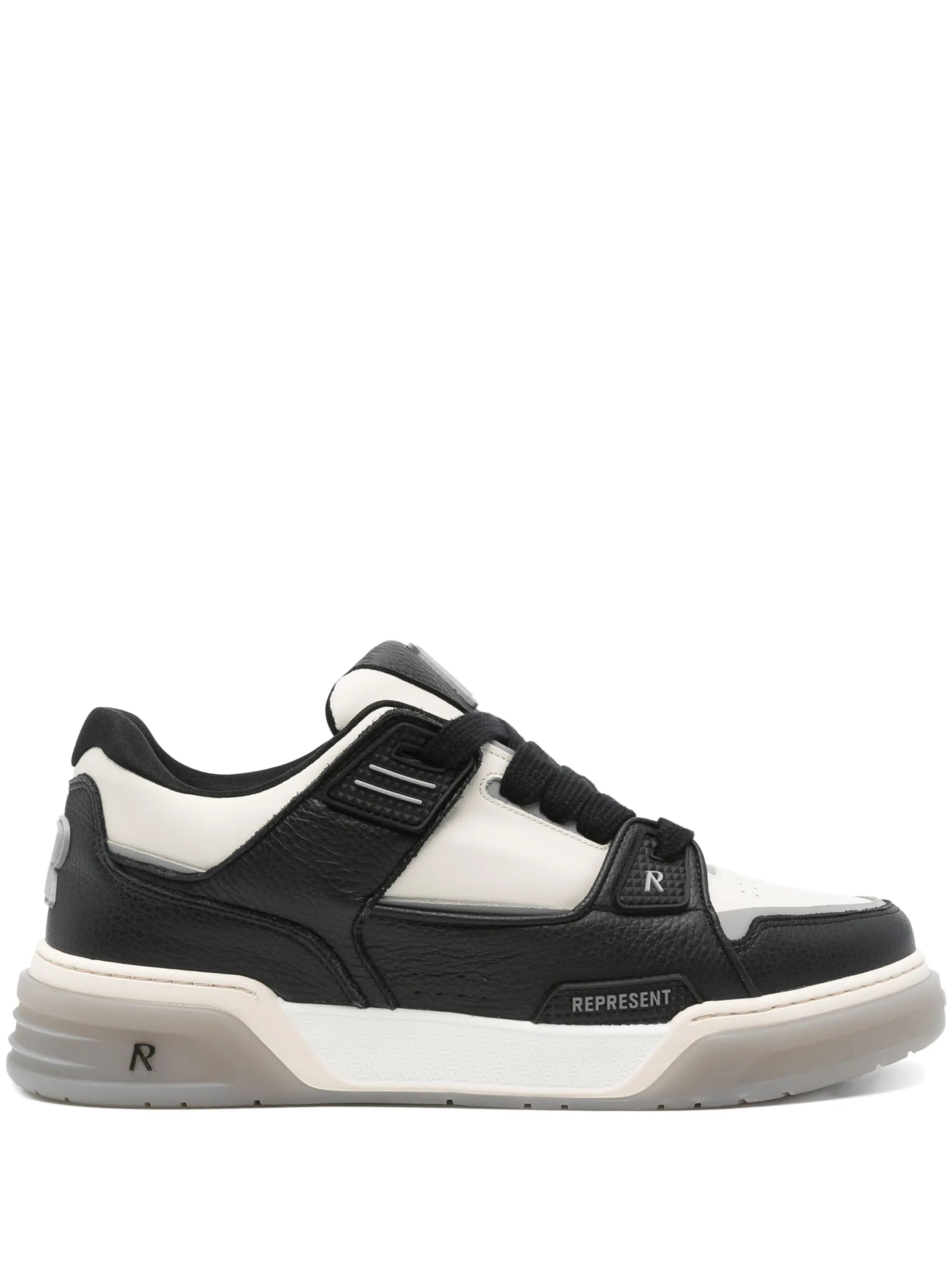 Studio sneakers