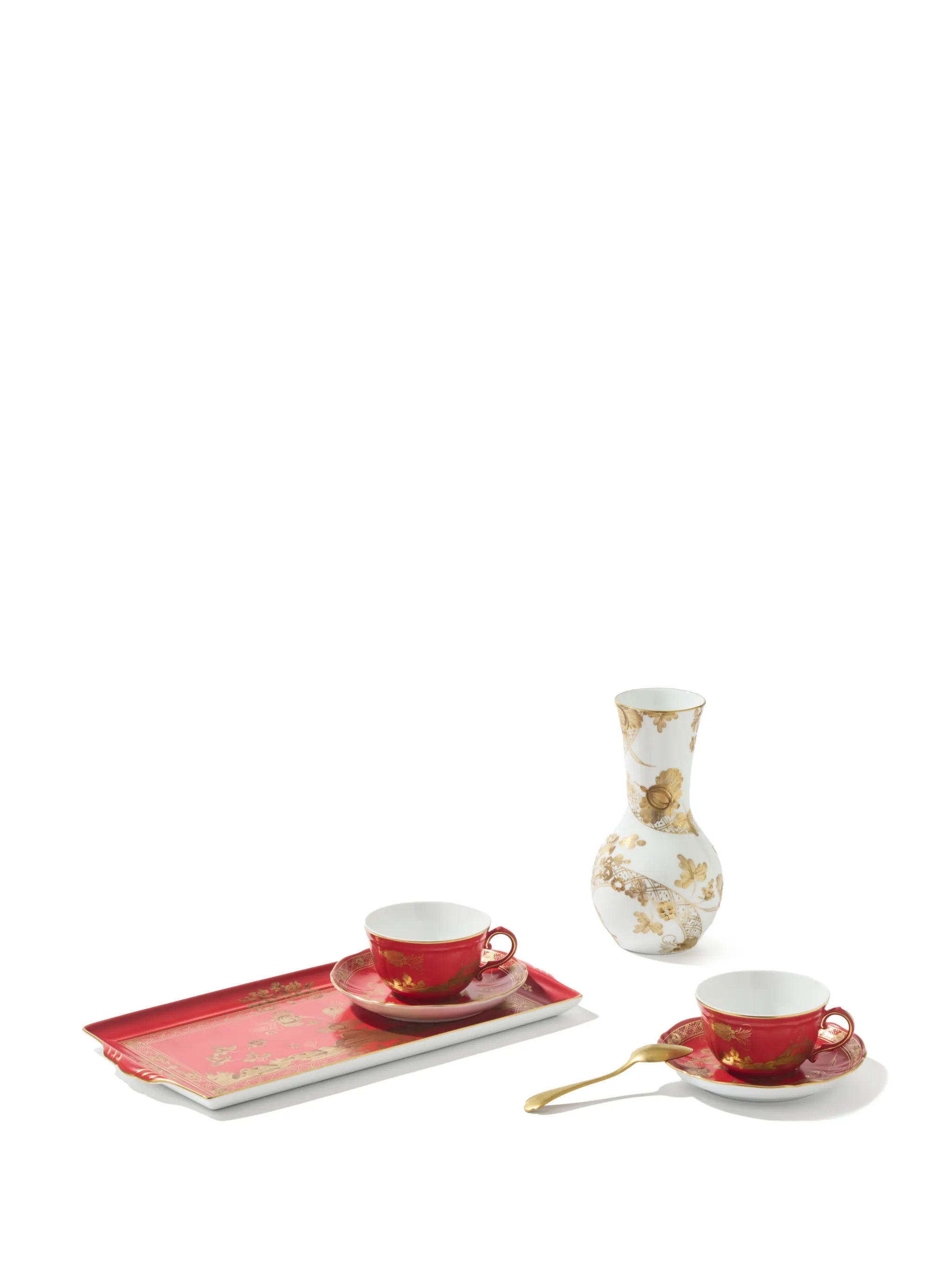 Oriente Rubrum tea service