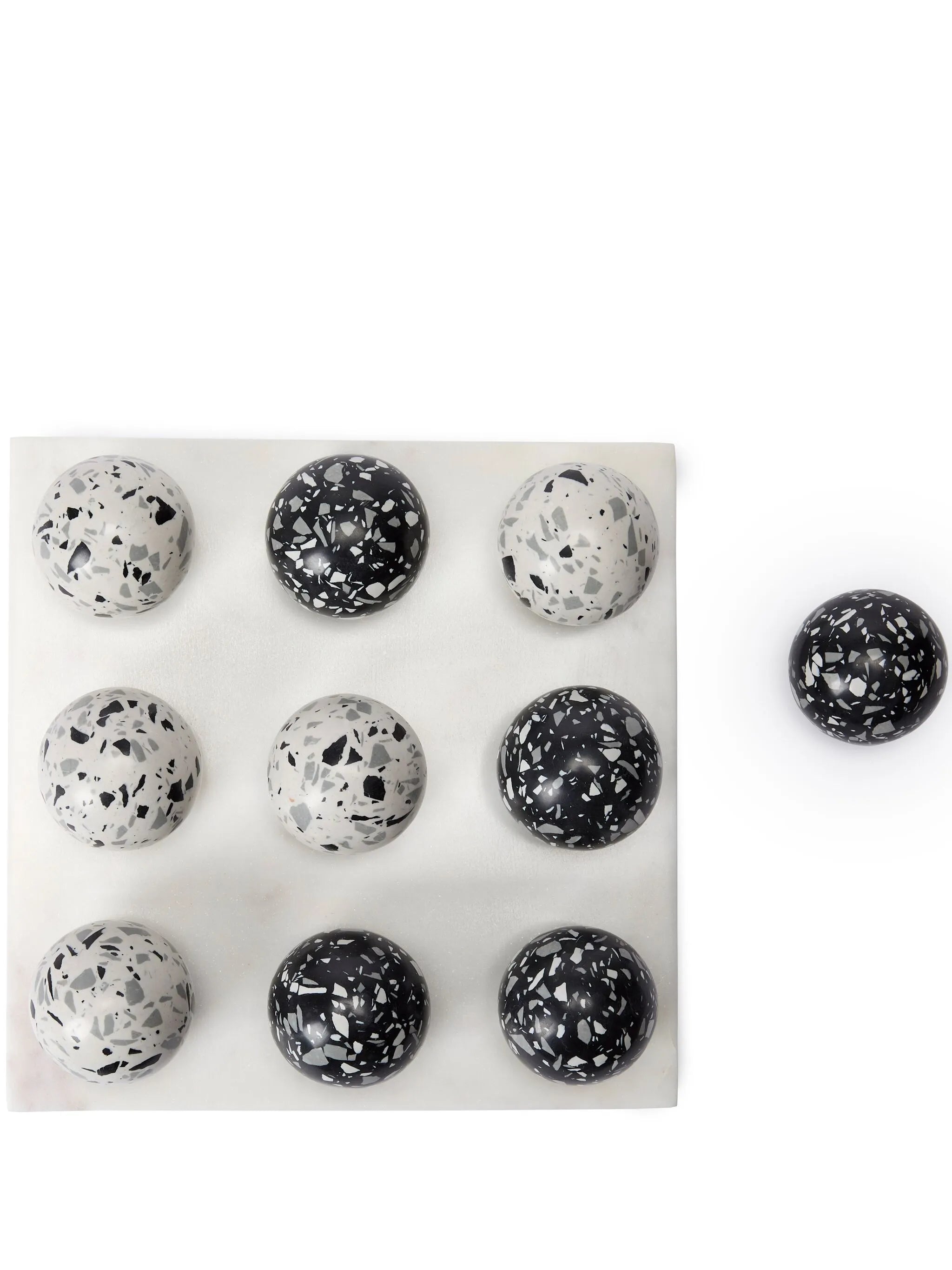 Pietra Tic Tac Toe (25cm x 25cm)