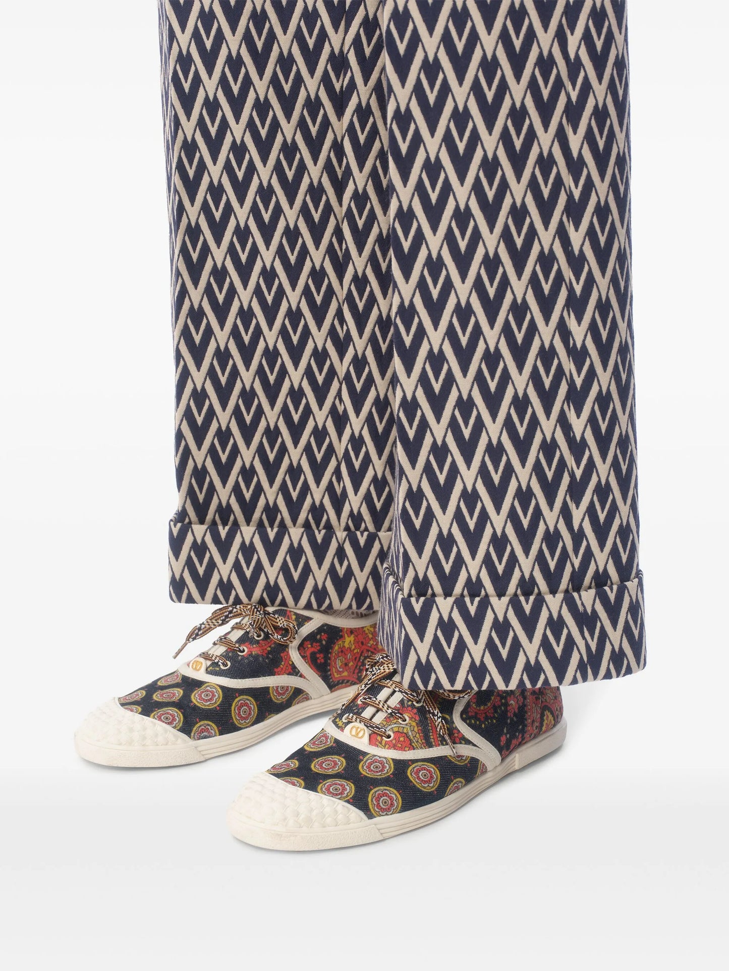 Bay By Bay sneakers