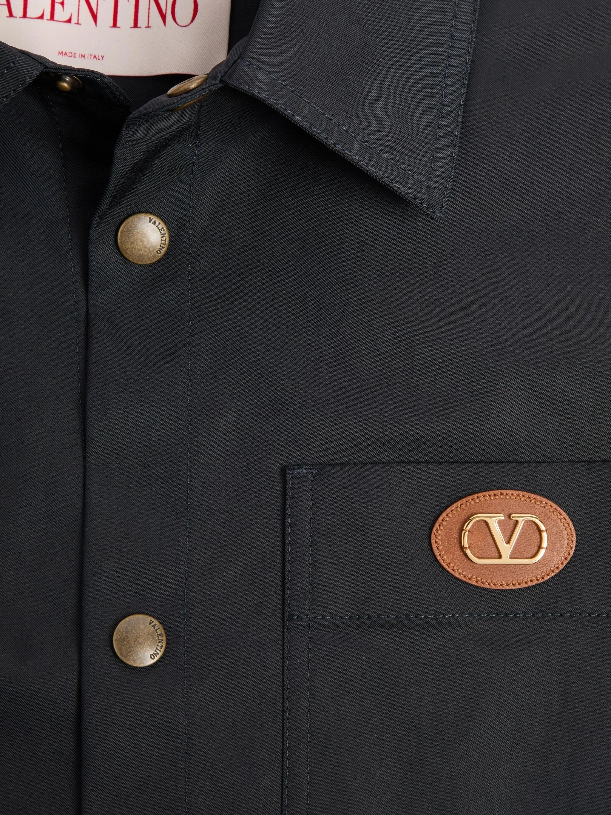 Vlogo-detail shirt jacket