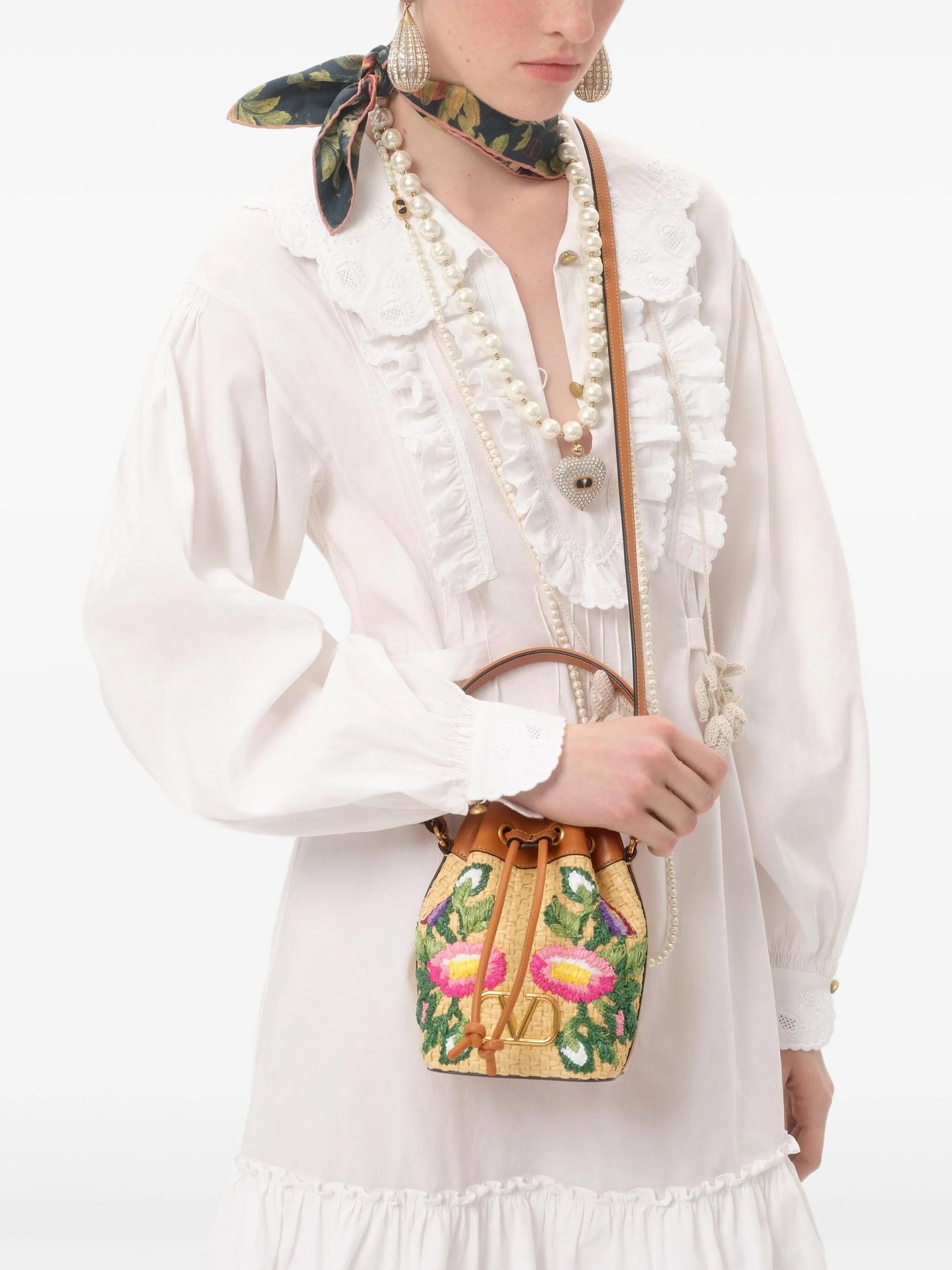 mini VLogo Signature embroidered bucket bag