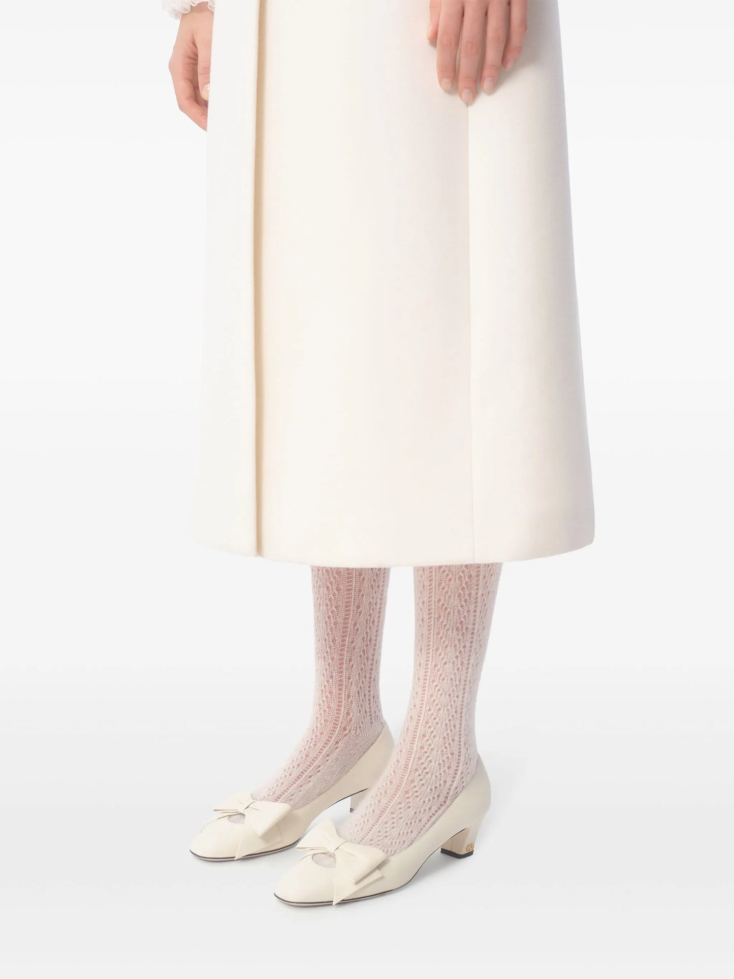 bow detail pumps