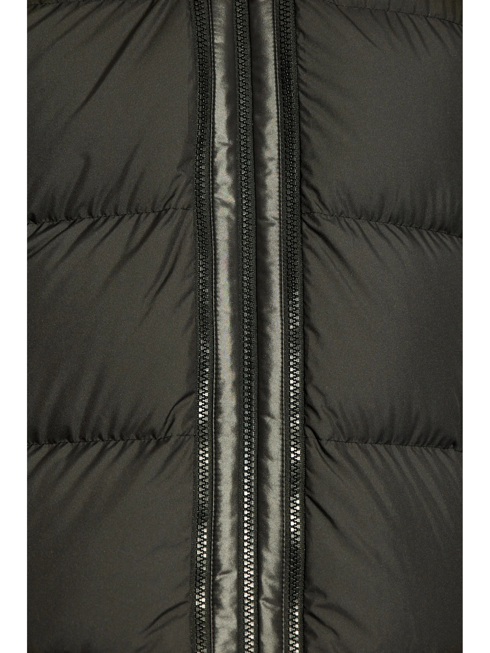 Garoa down jacket