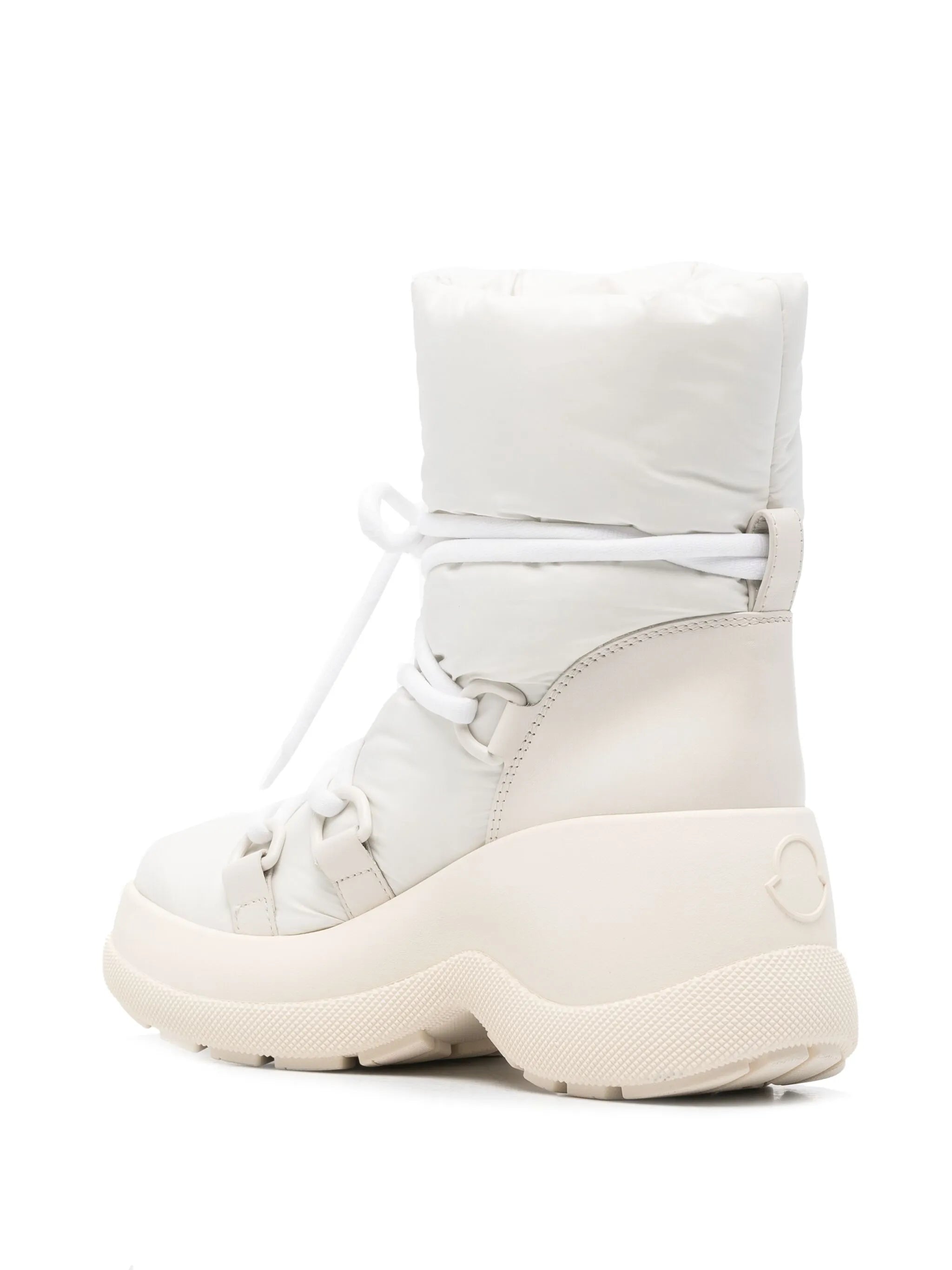 Resile Boots