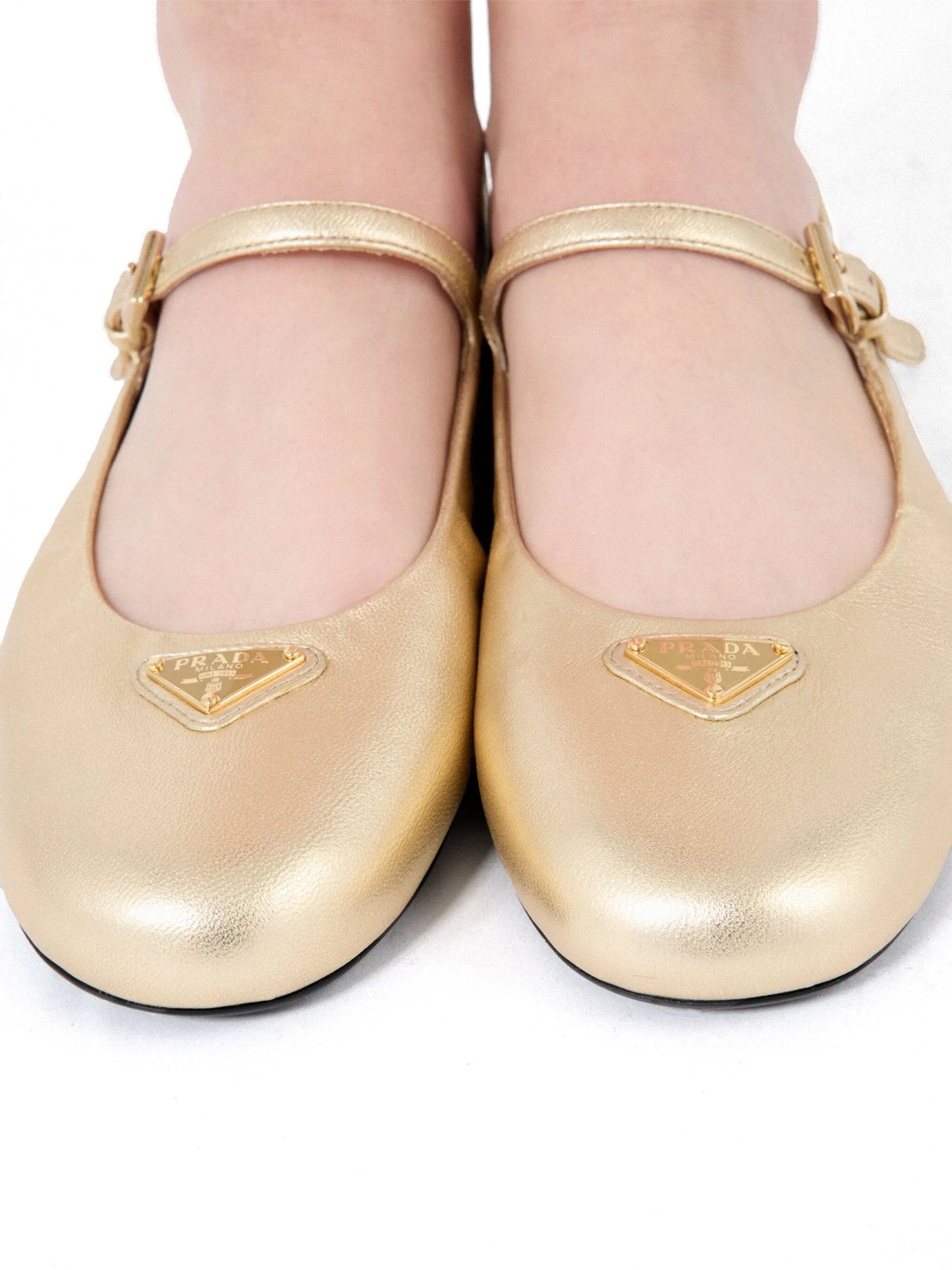 leather ballerina shoes