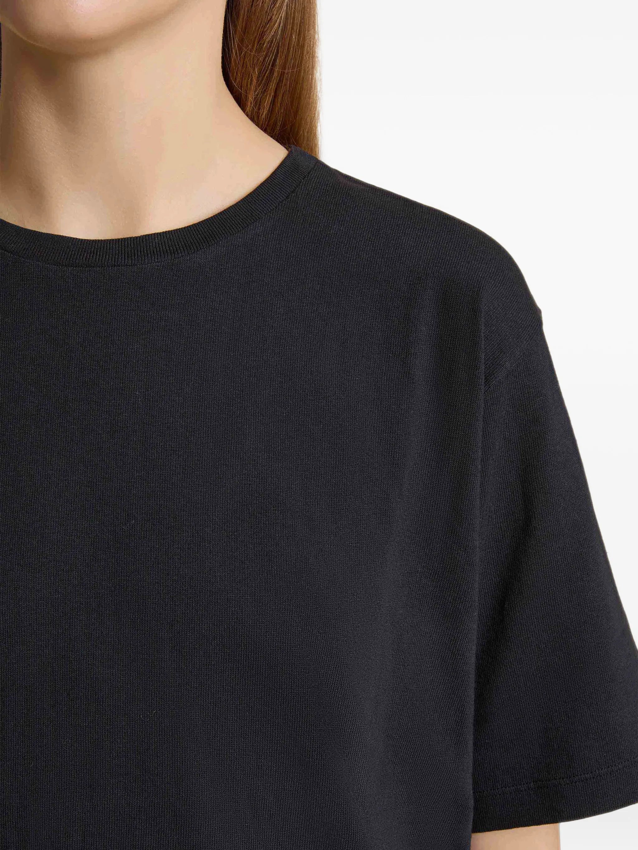 crewneck short-sleeved T-shirt