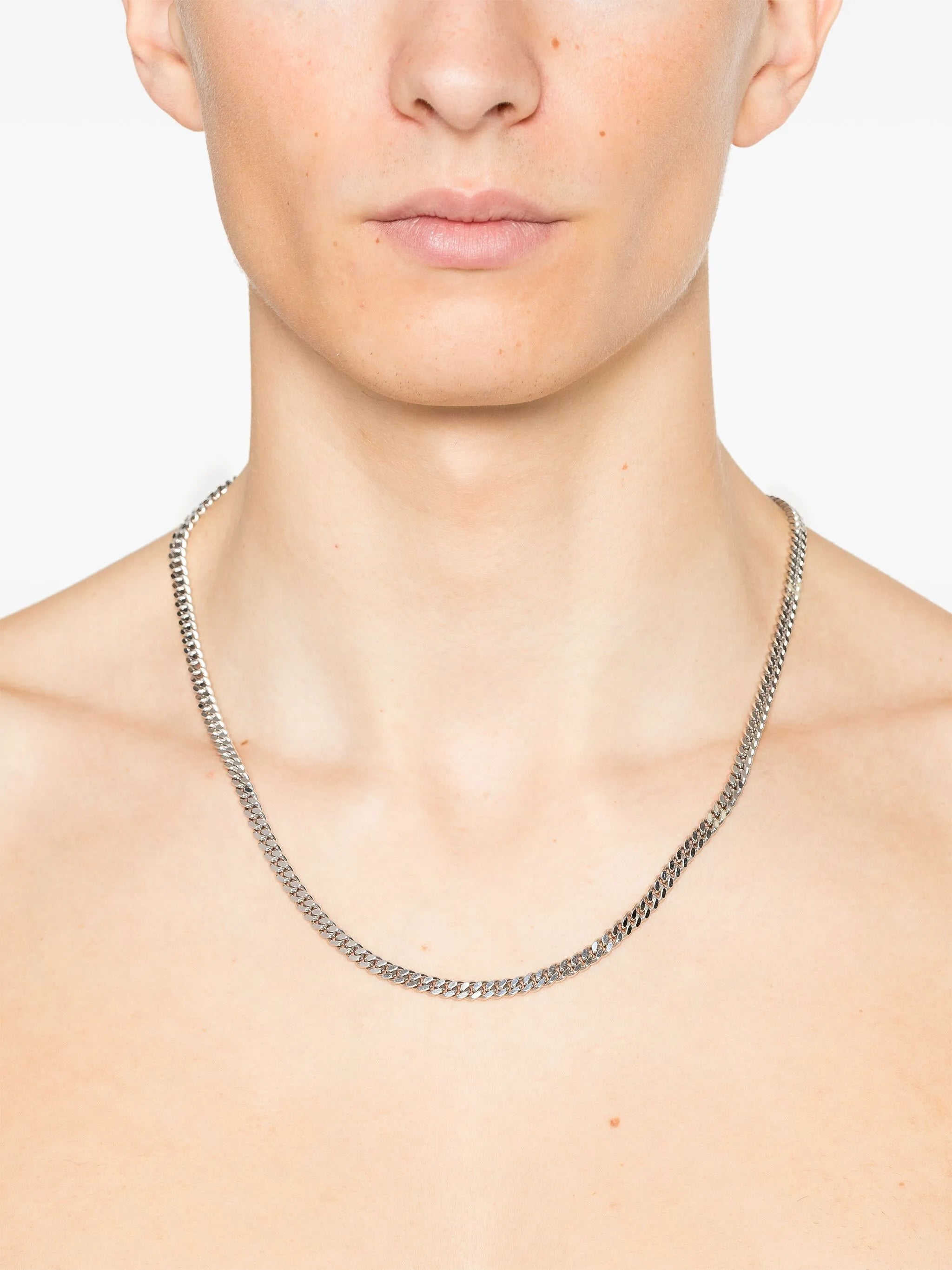 L curb chain necklace