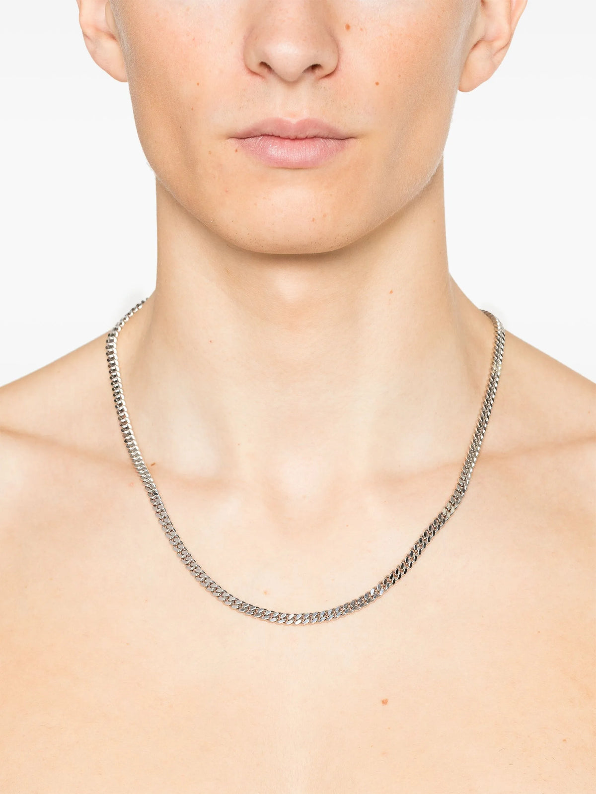 L curb chain necklace