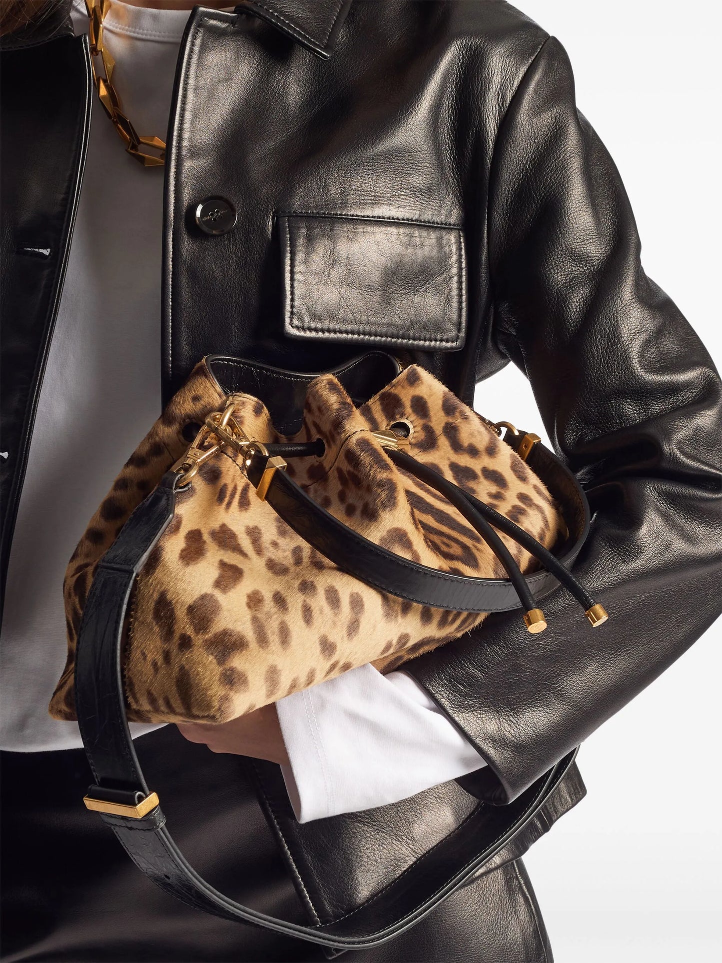 Cinch leopard-print shoulder bag