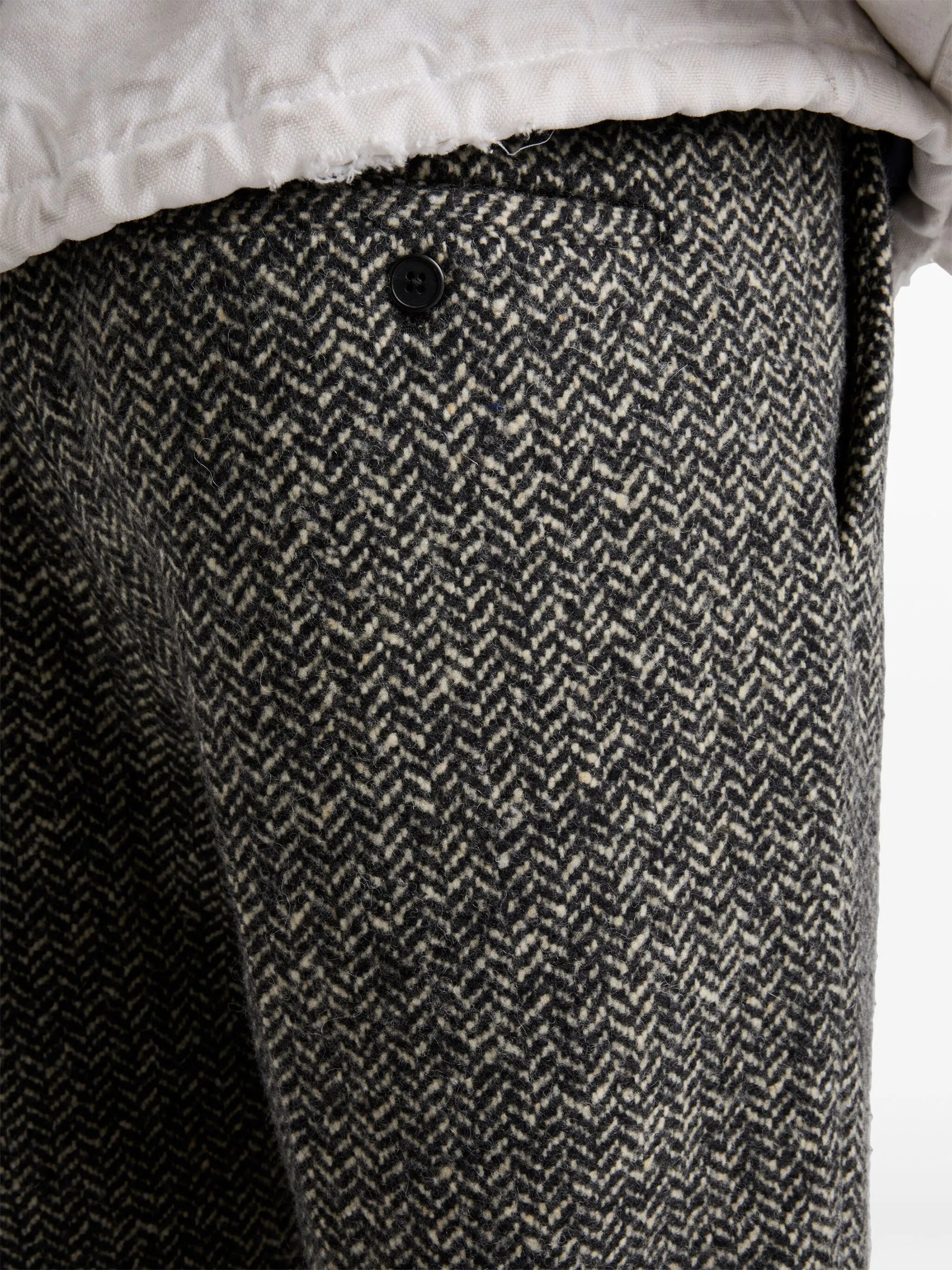 belted slim fit trousers