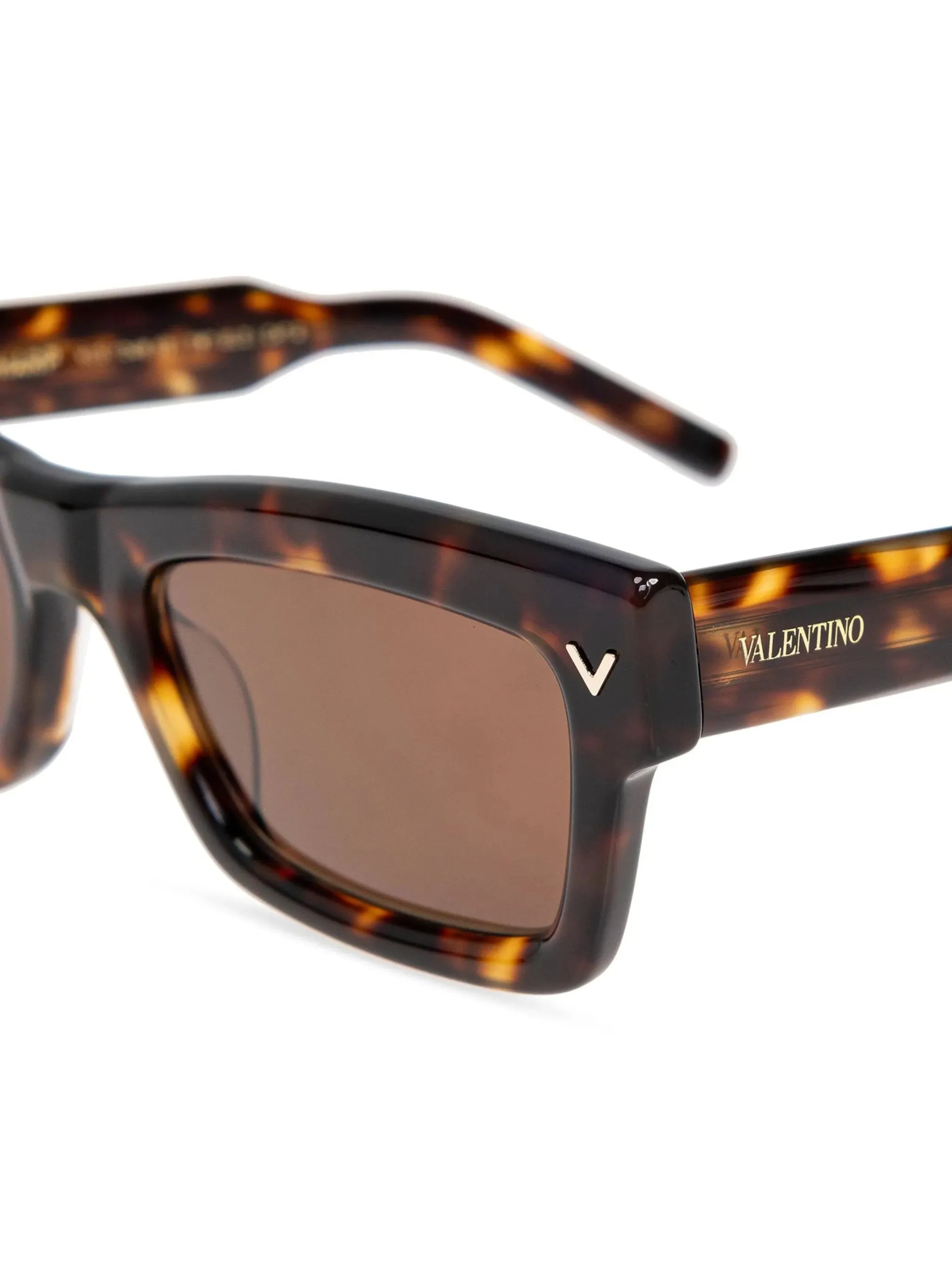 V-shape rectangular sunglasses