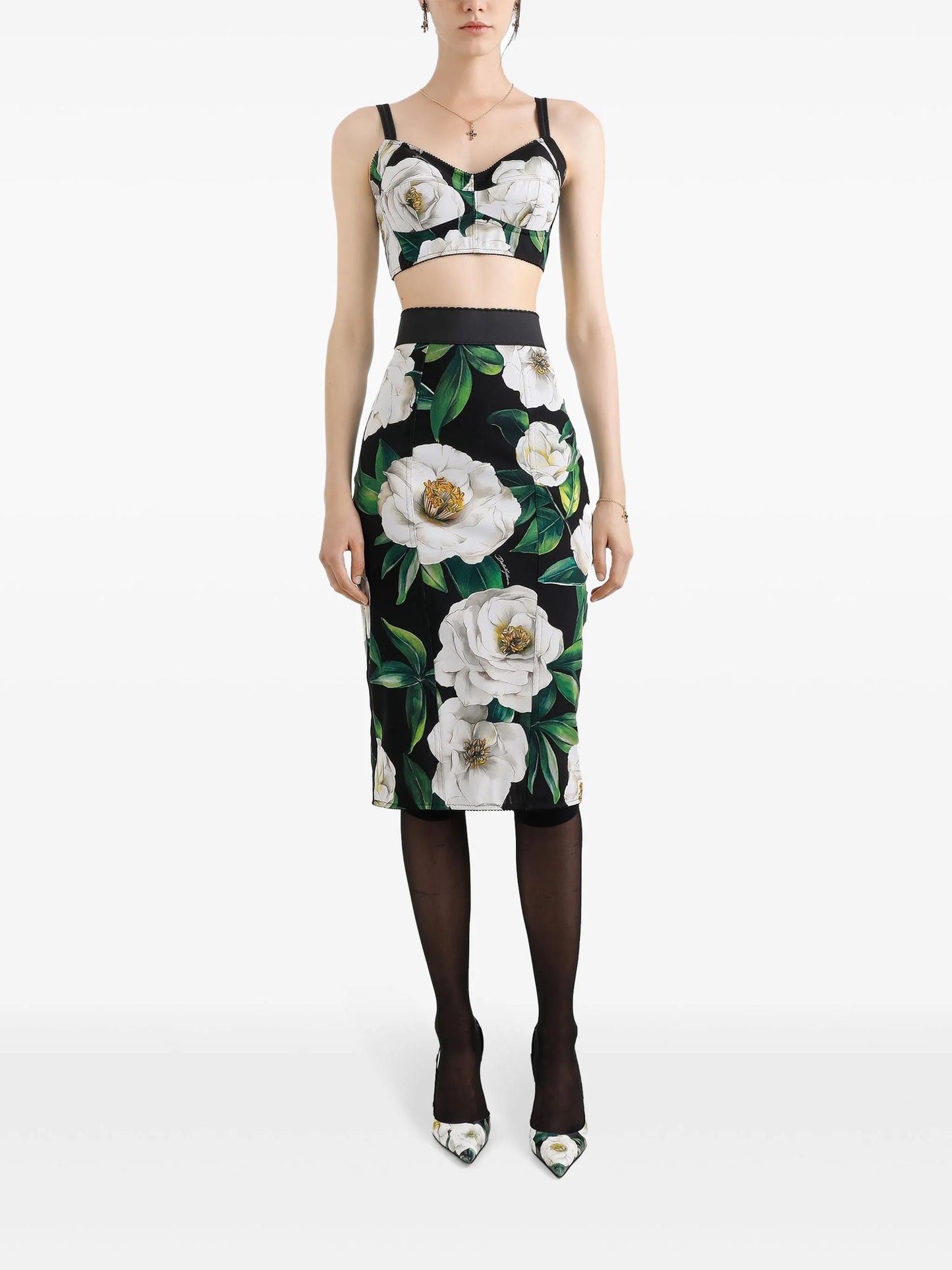 floral-print skirt