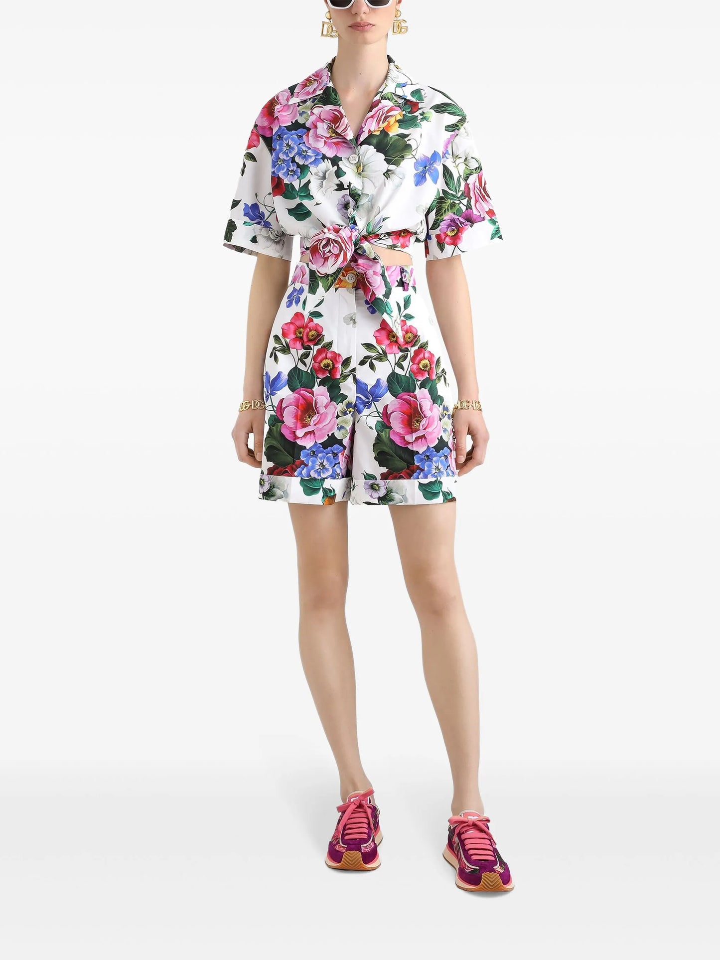 floral-print shorts