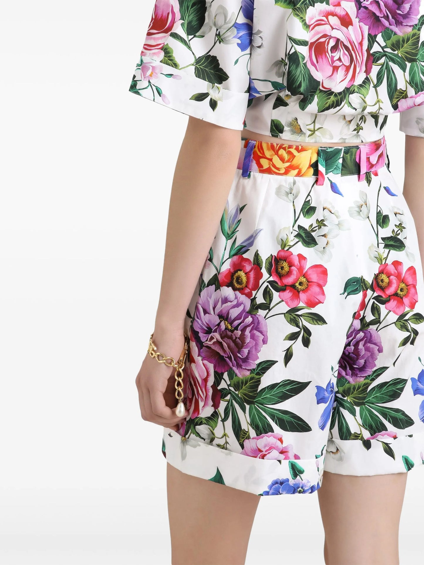 floral-print shorts