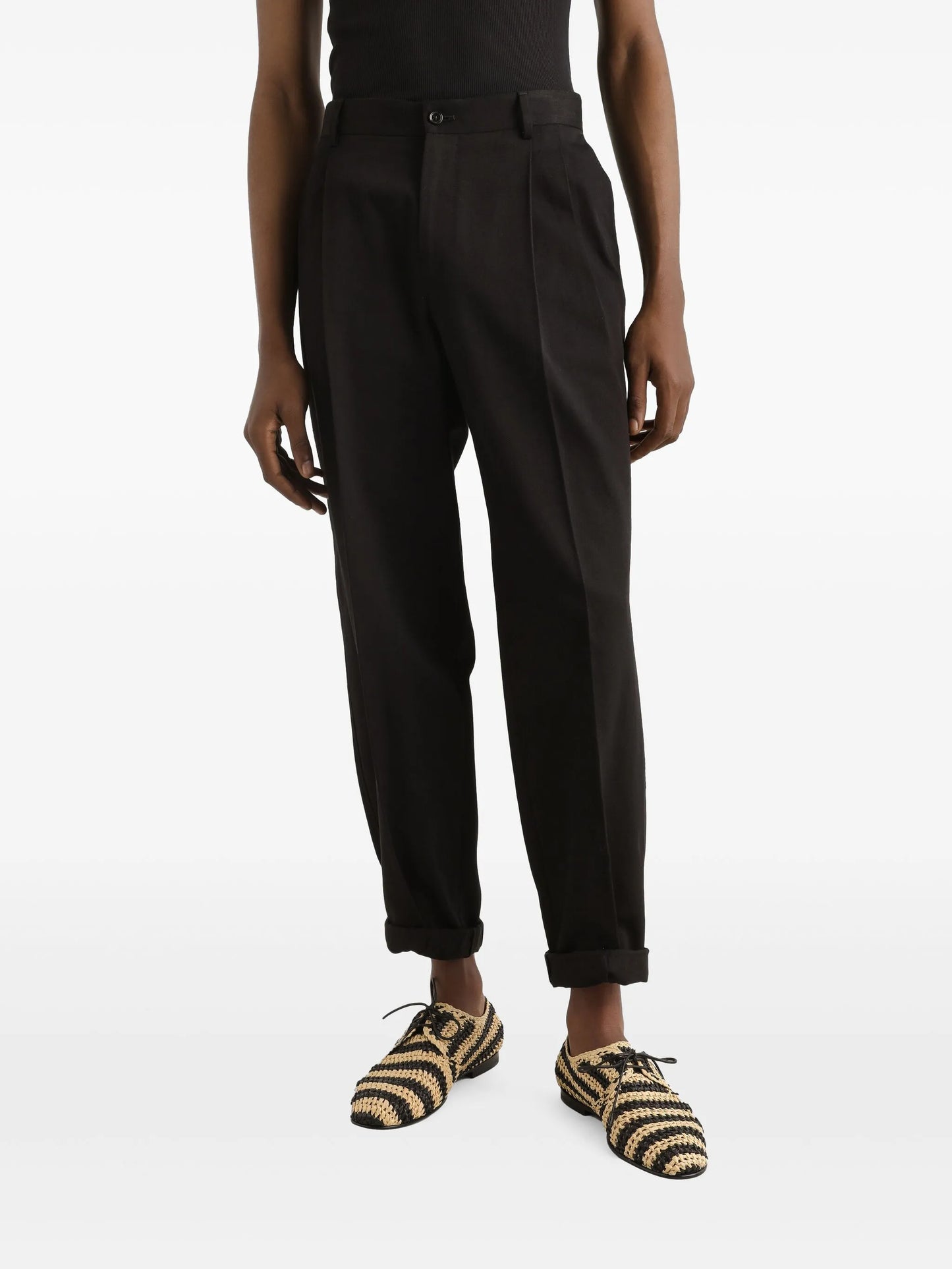 folded-edge trousers