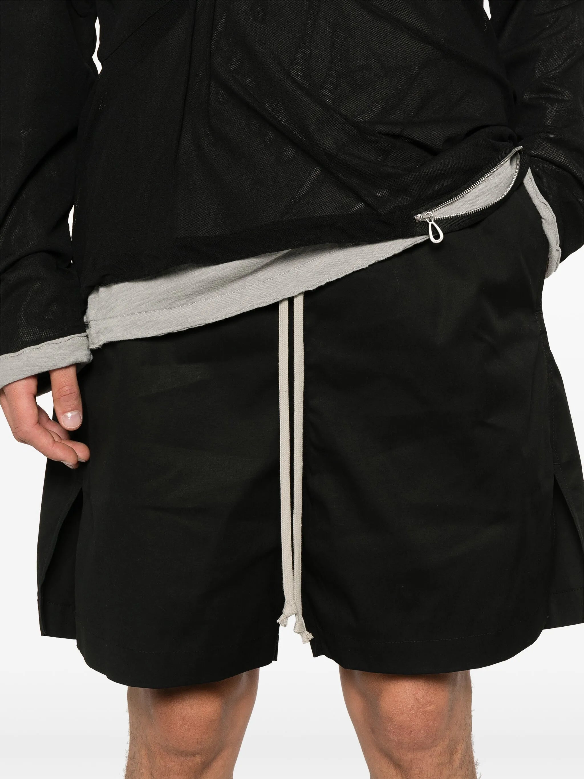 drawstring-waist shorts