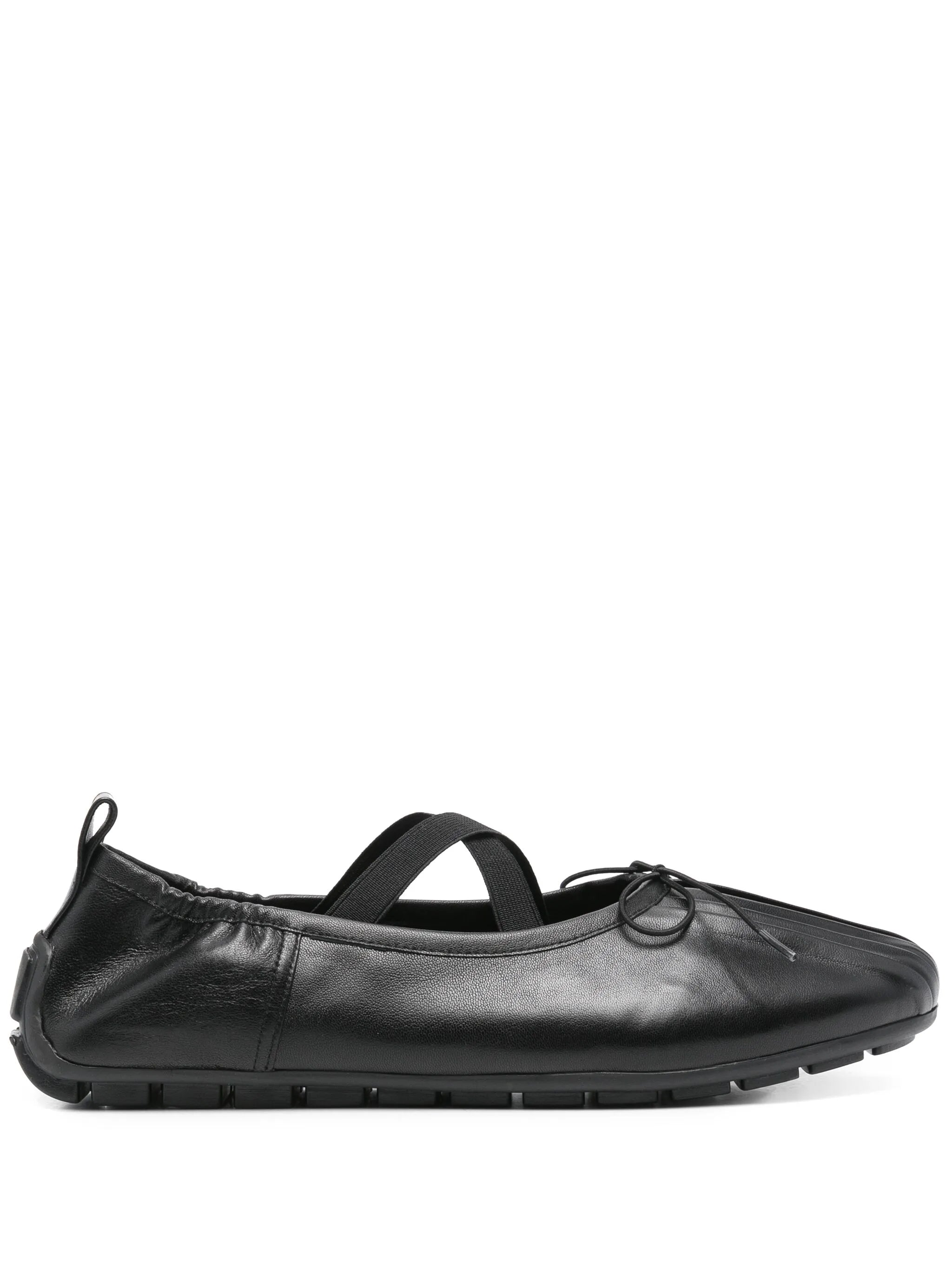 Grip ballet flats