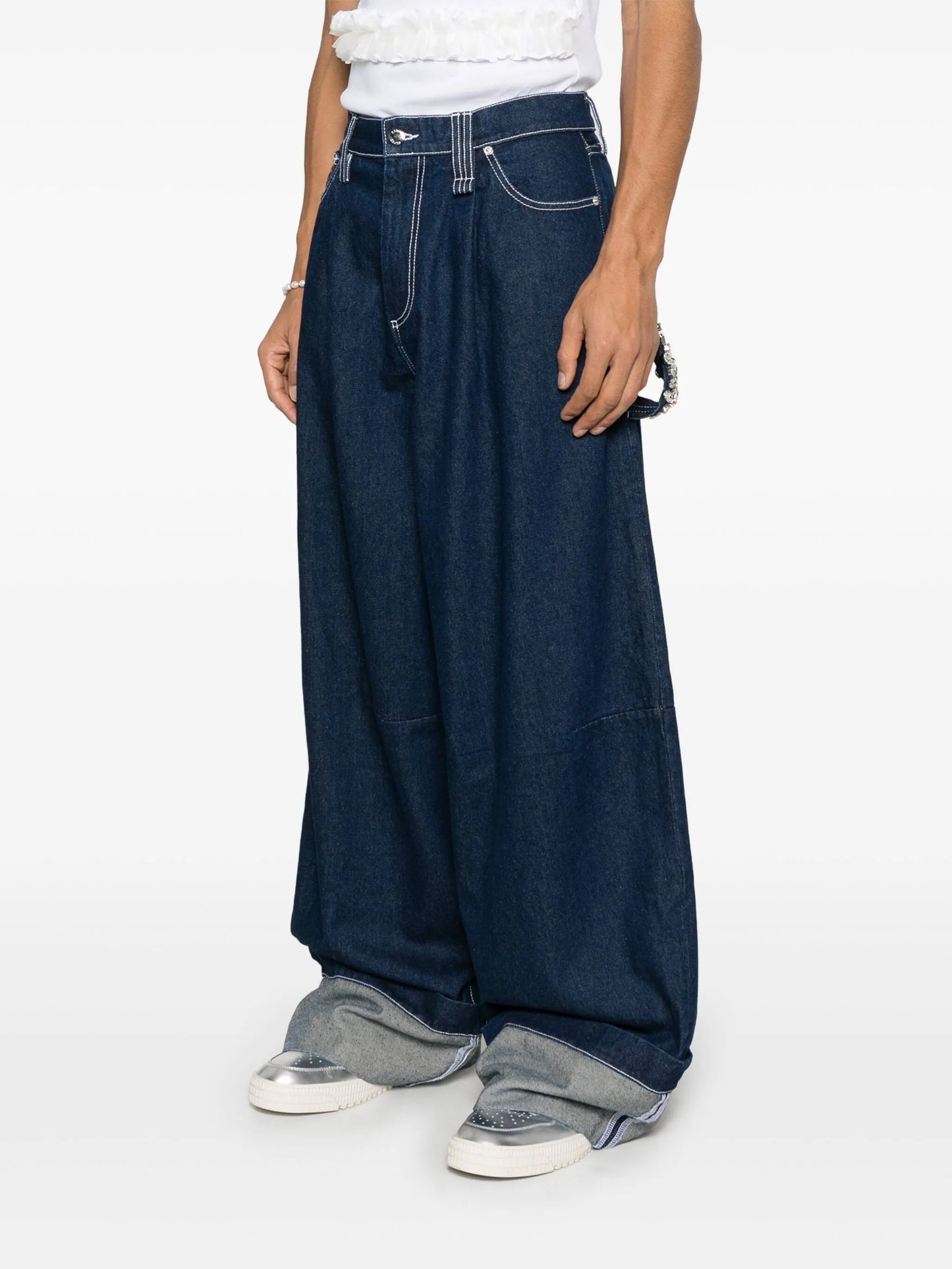 wide-leg puddle jeans