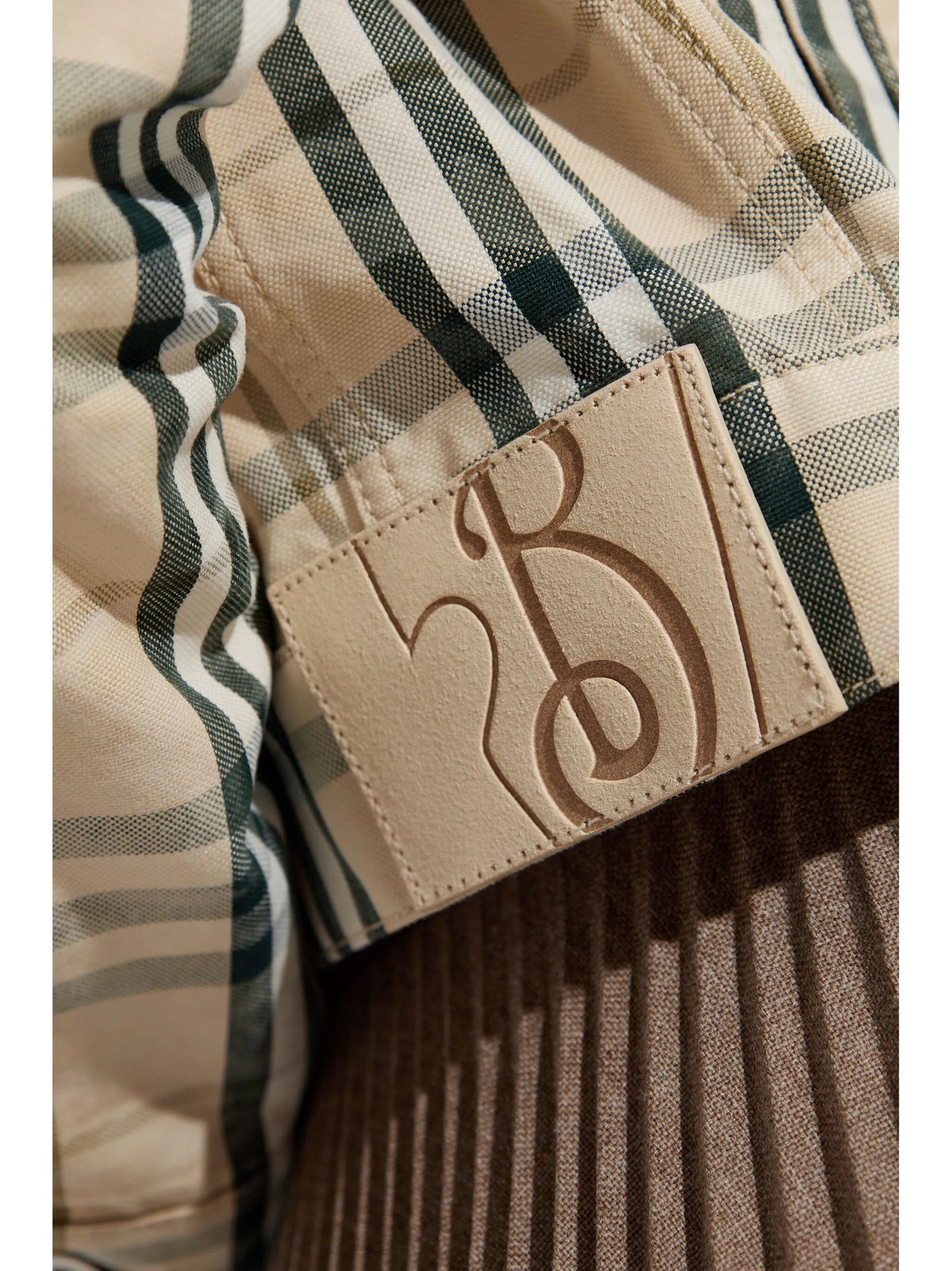 check pattern cropped jacket