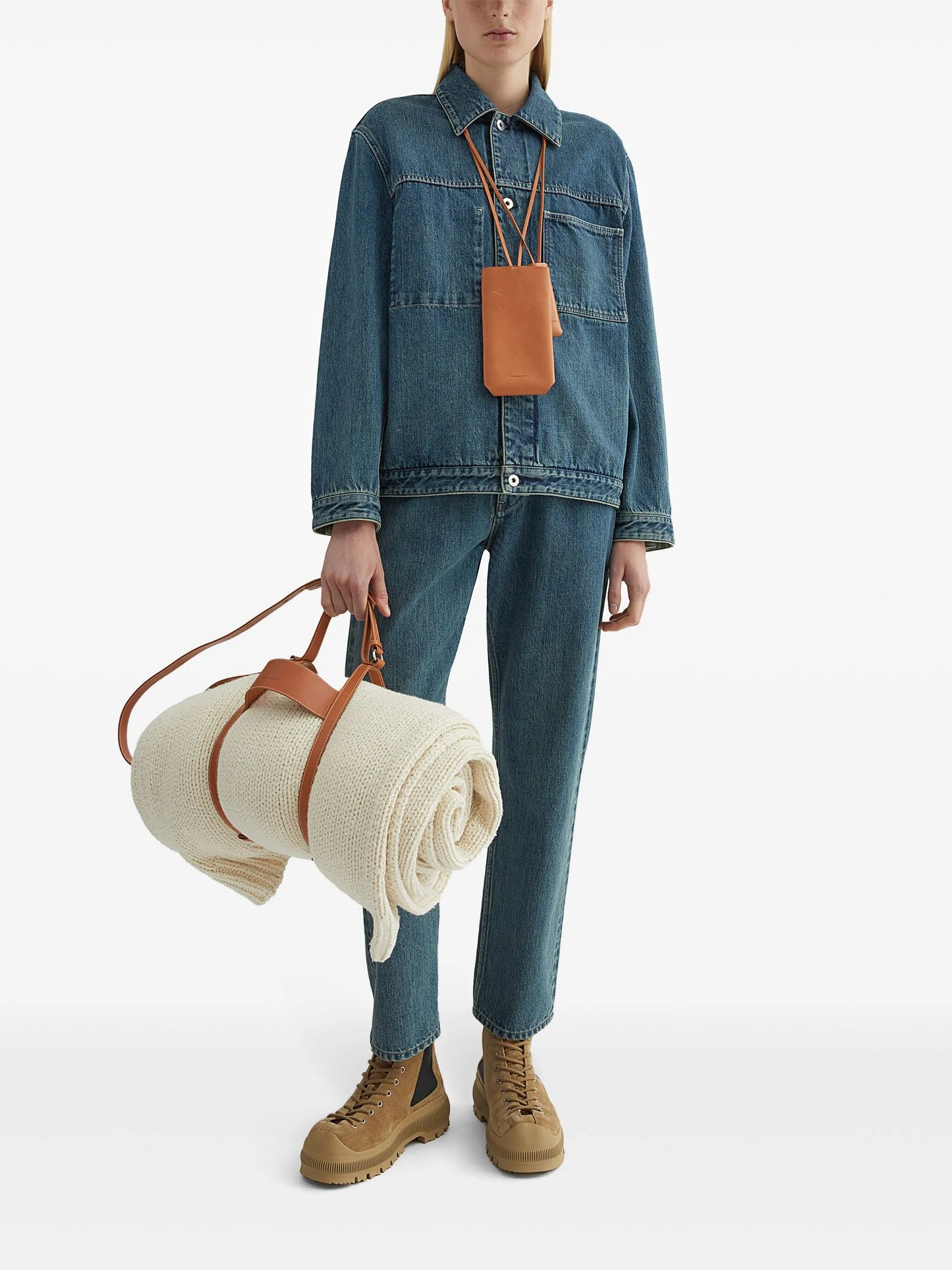 slim-cut jeans