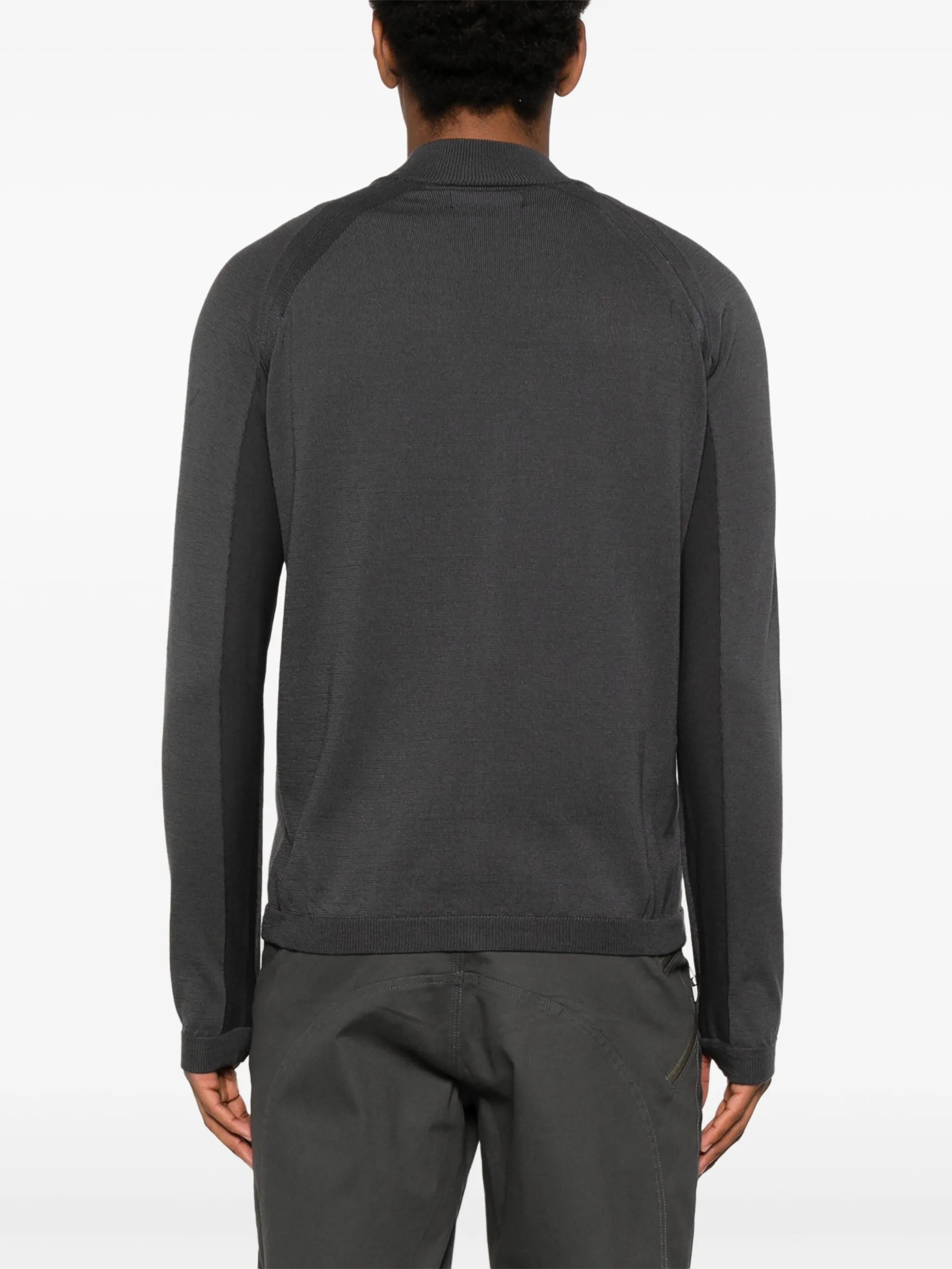zip-up cardigan