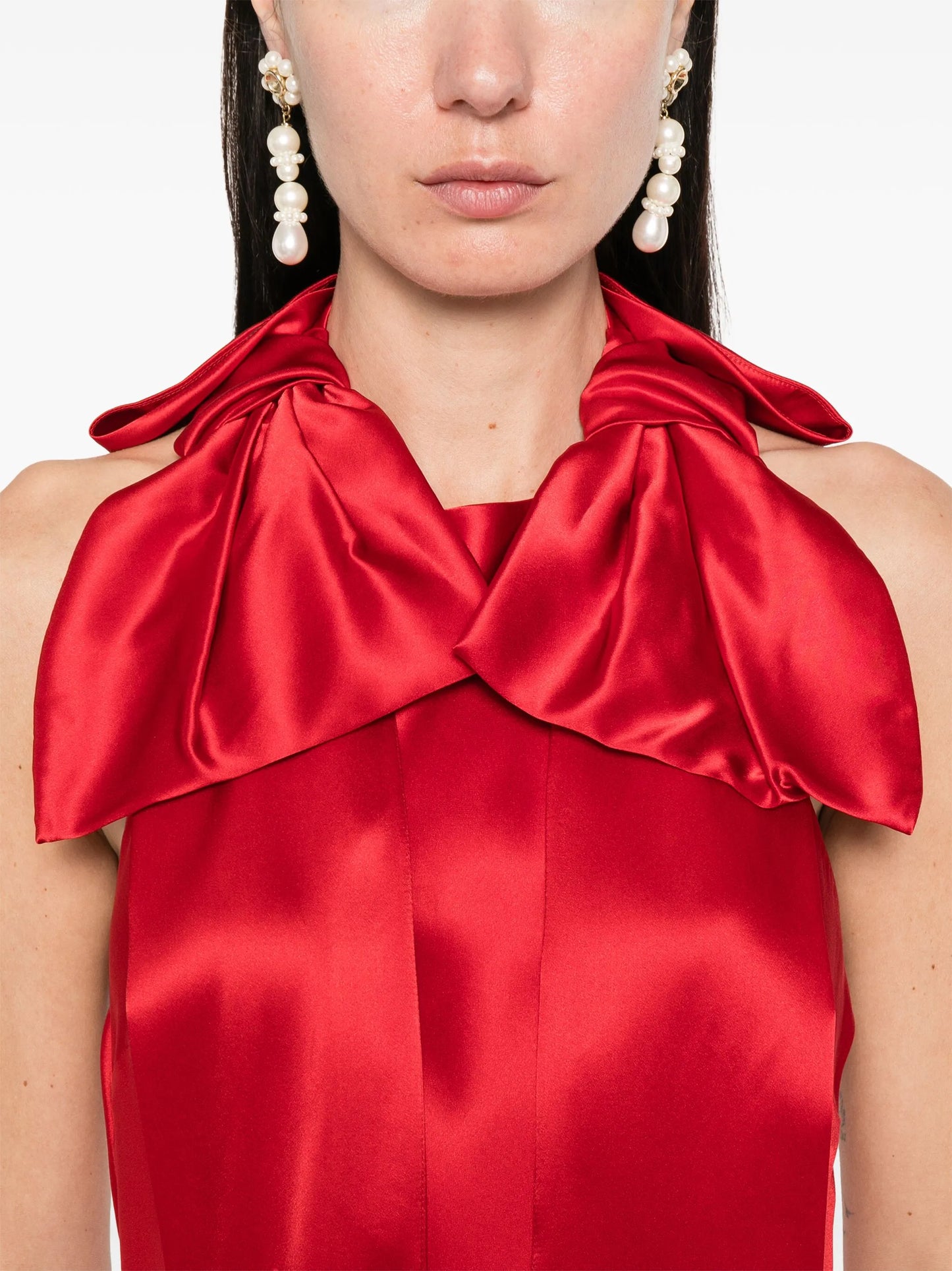 bow-detail gown