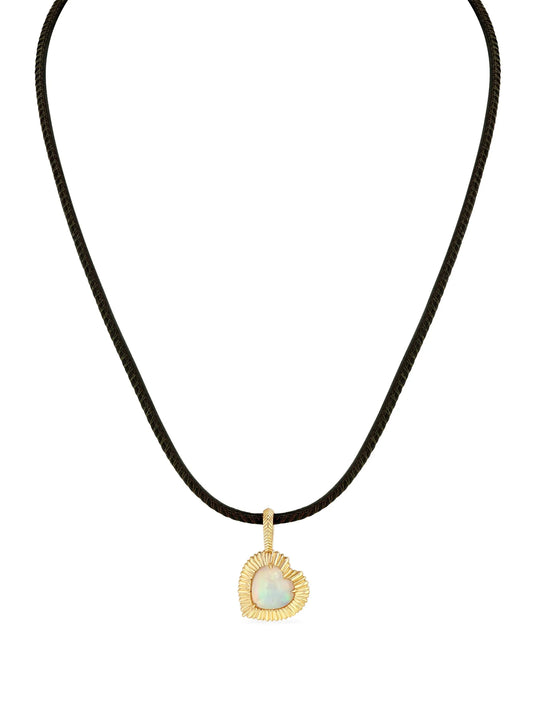 18CT yellow gold Heart opal pendant necklace