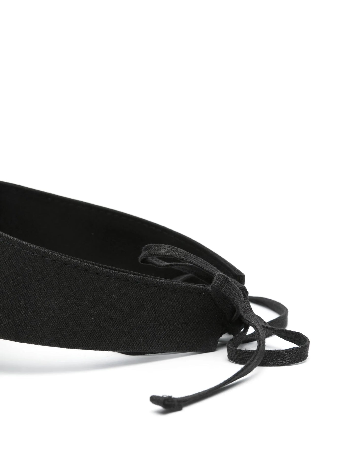 bow-tie visor