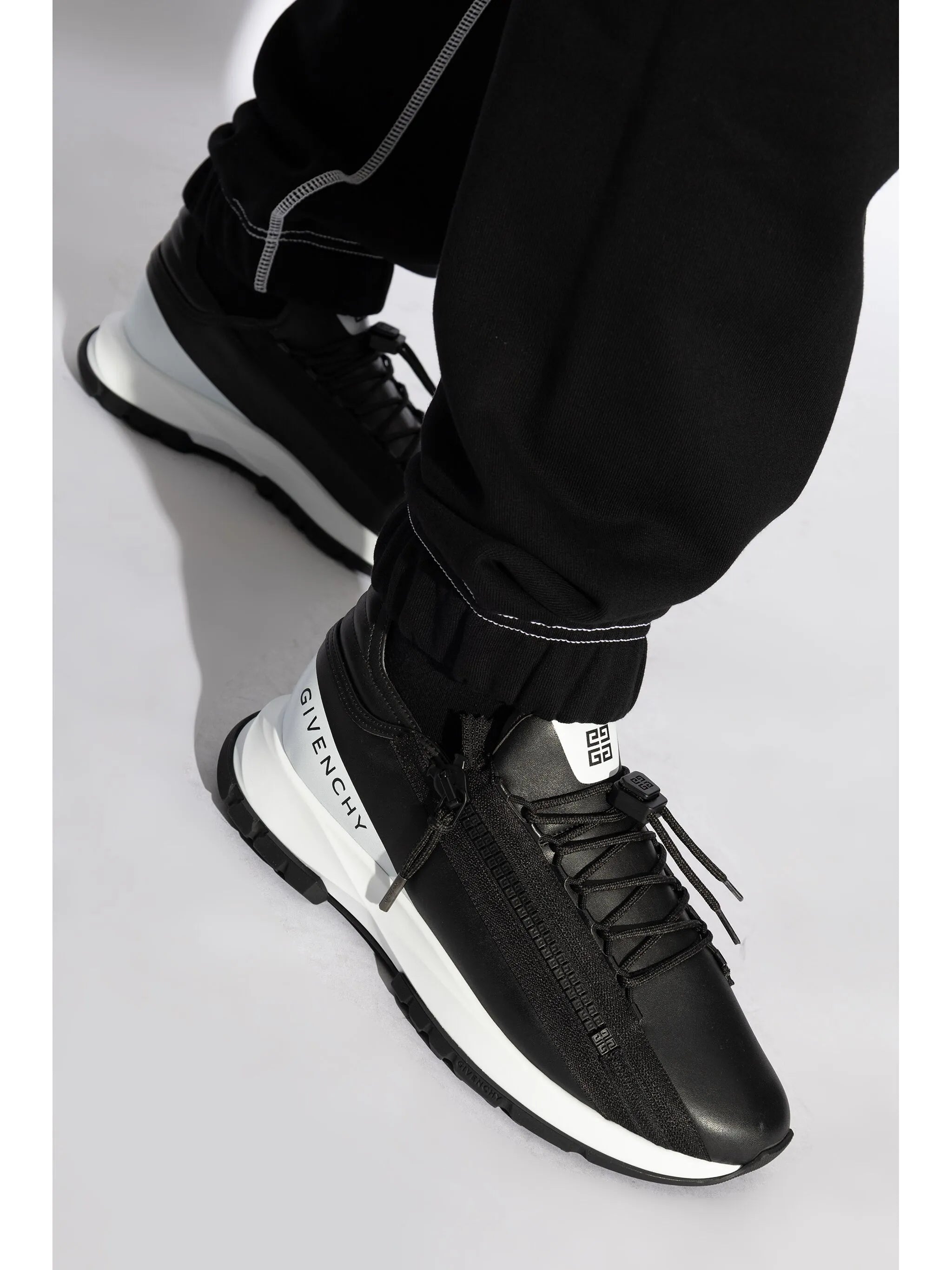 Spectre Runner sneakers