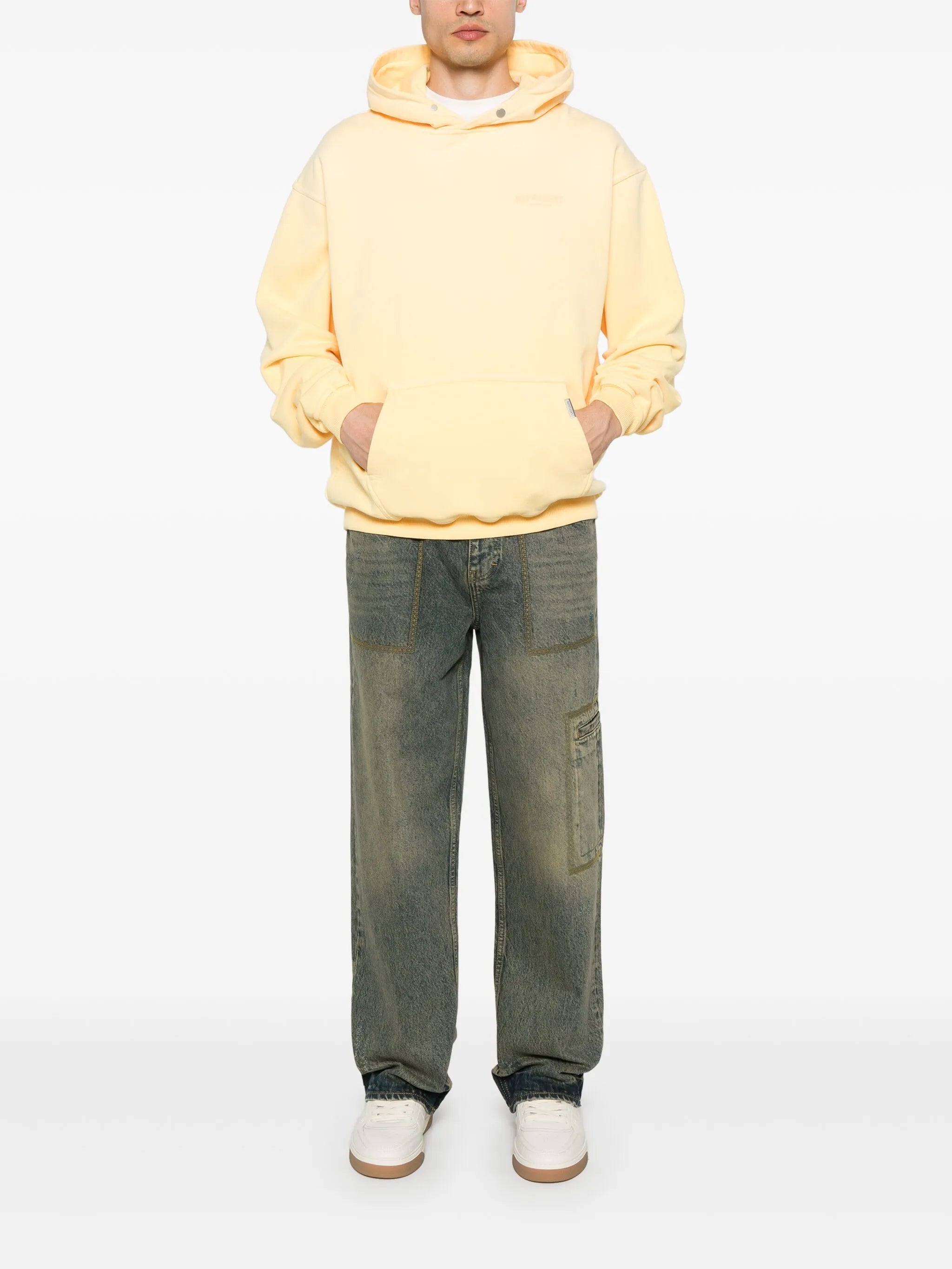 R3 Drive jeans