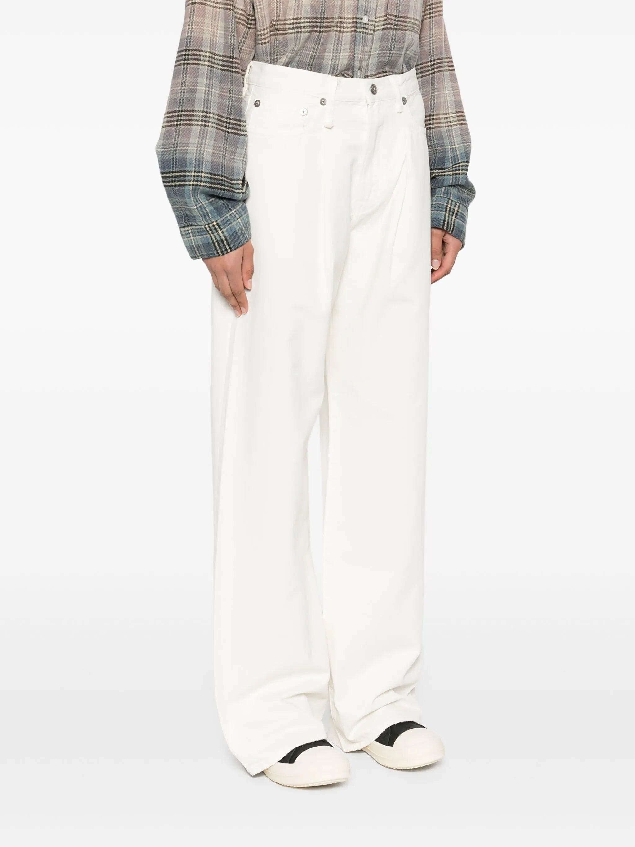 Damon pleated straight-leg jeans