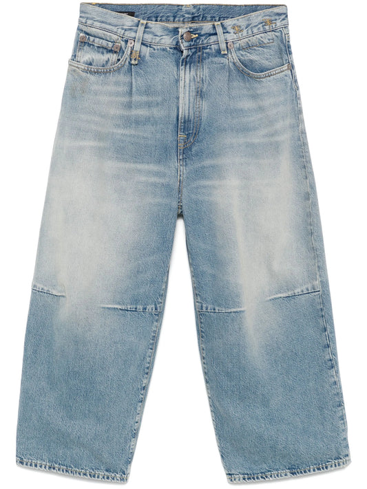 wide-leg cropped jeans