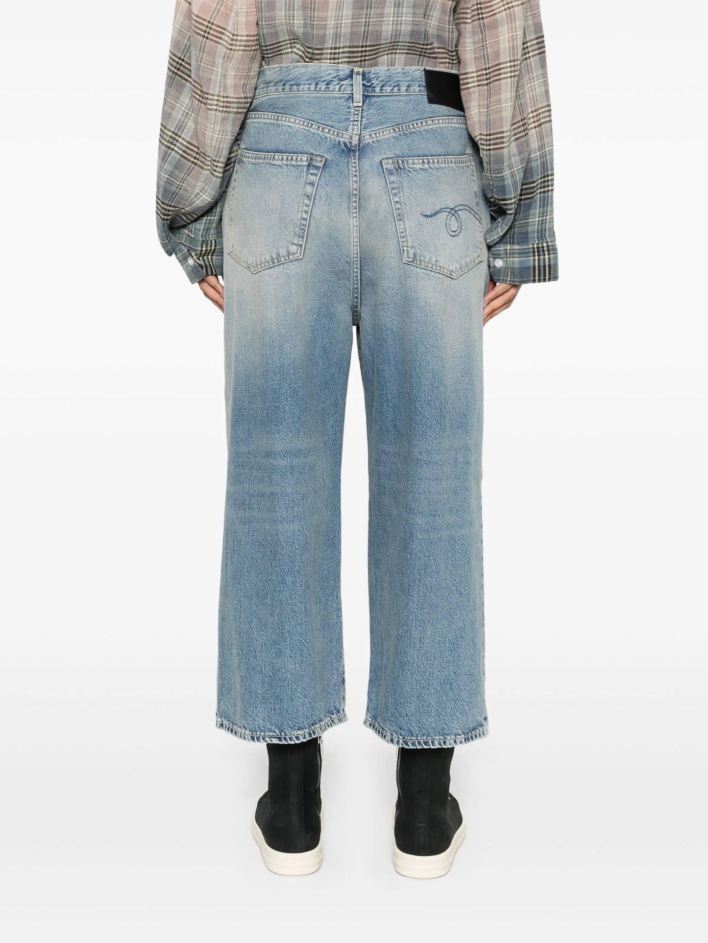 wide-leg cropped jeans
