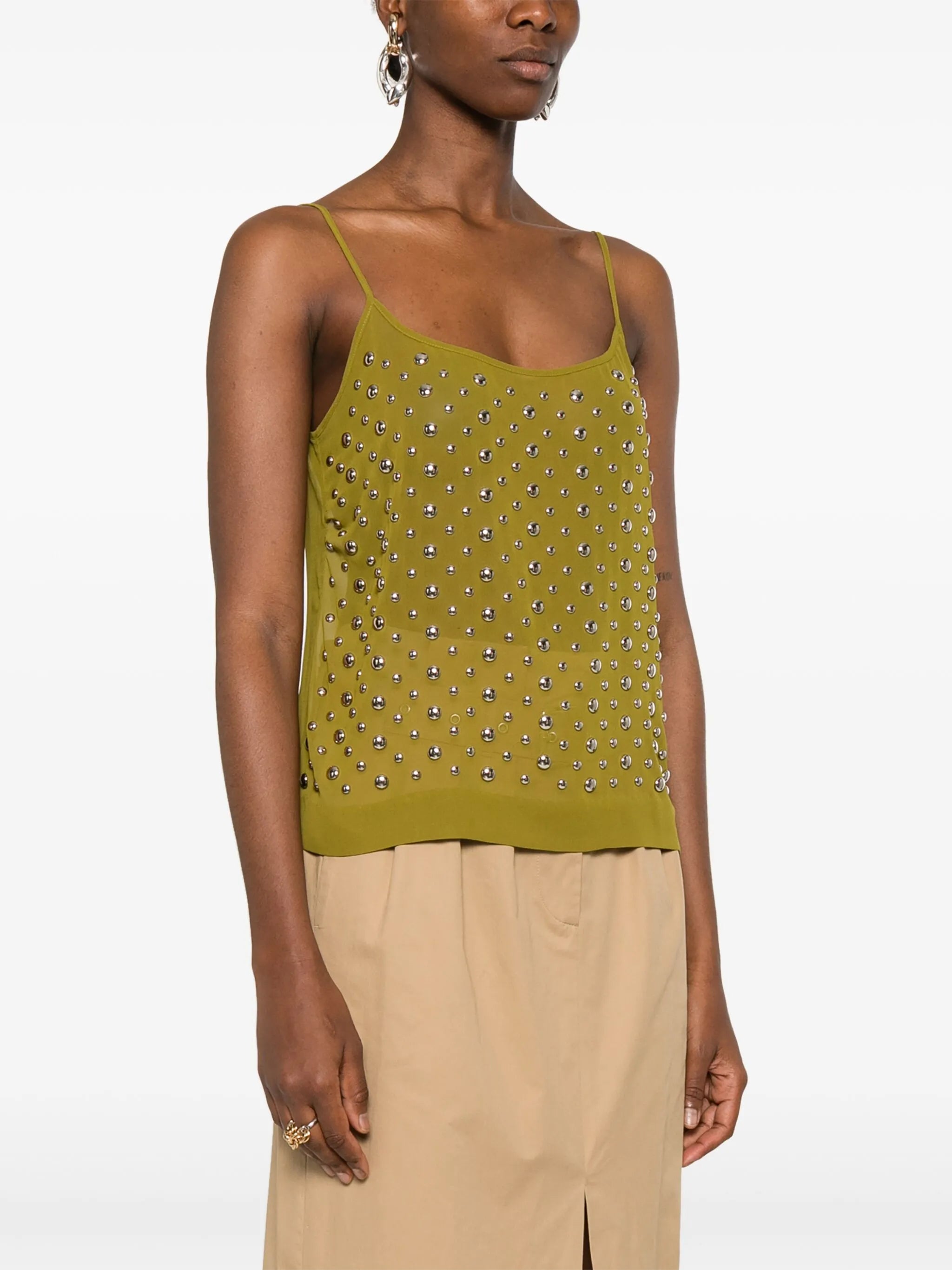studded top