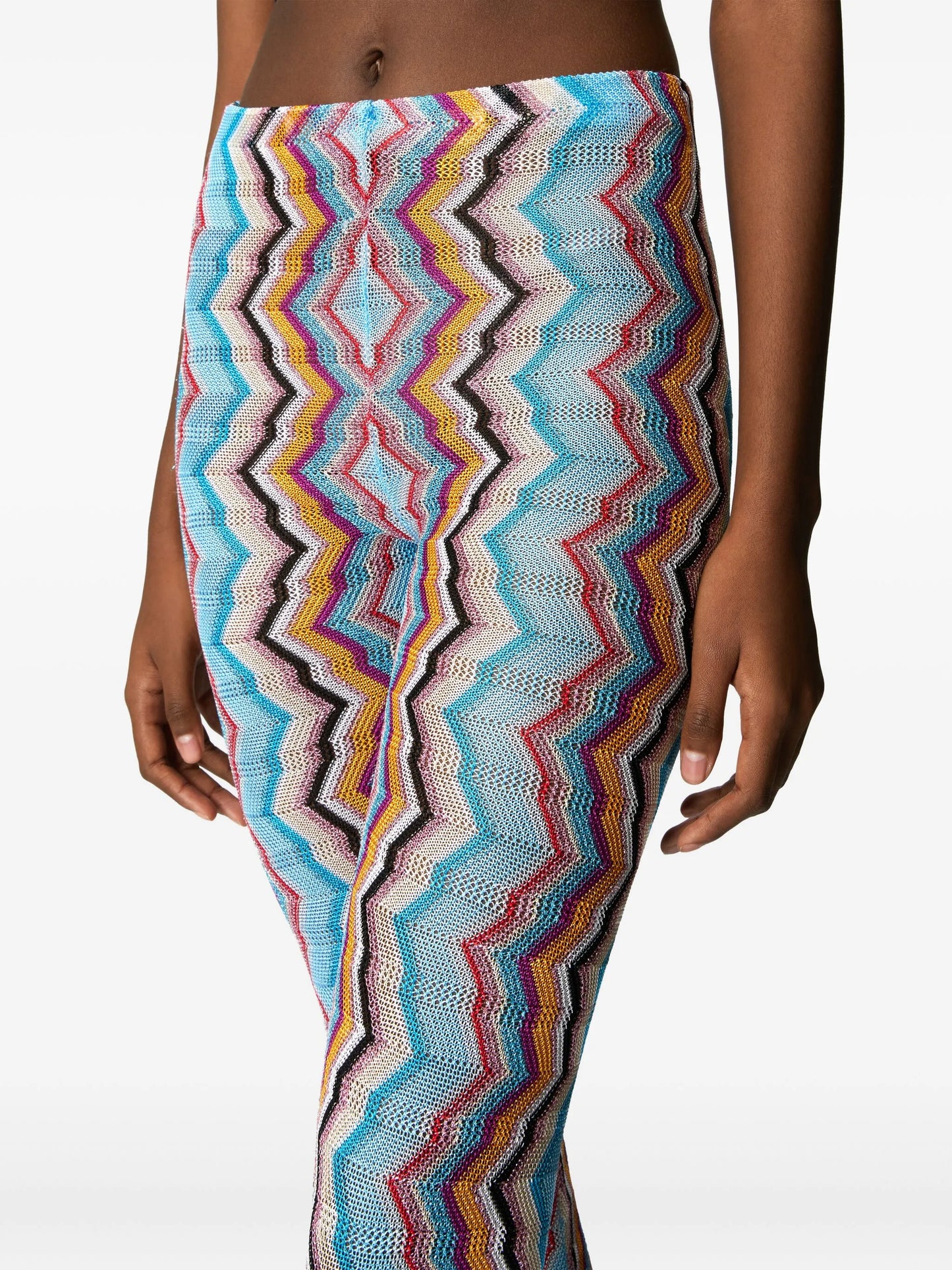 Zigzag-pattern trousers