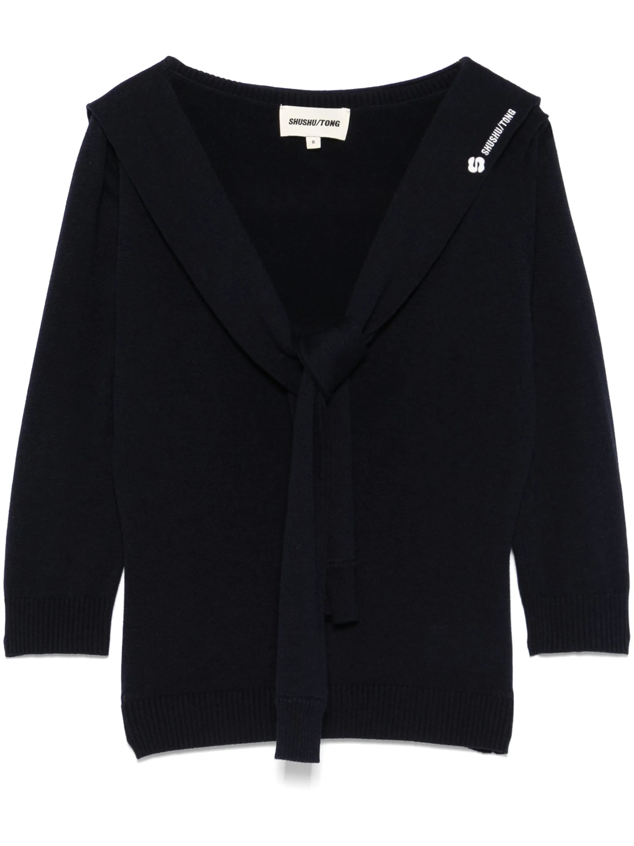 tie-fastening sweater