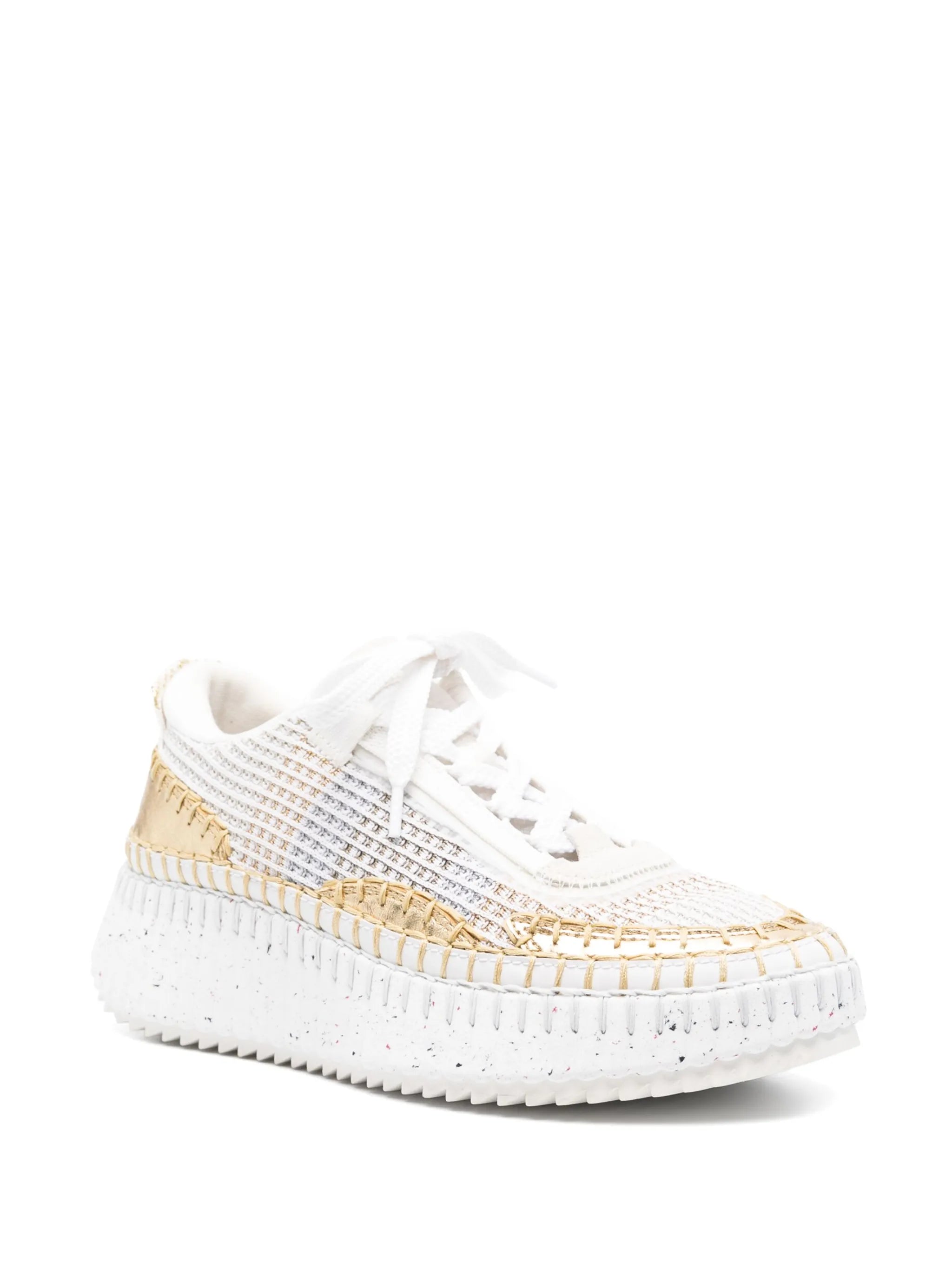 Nama sneakers